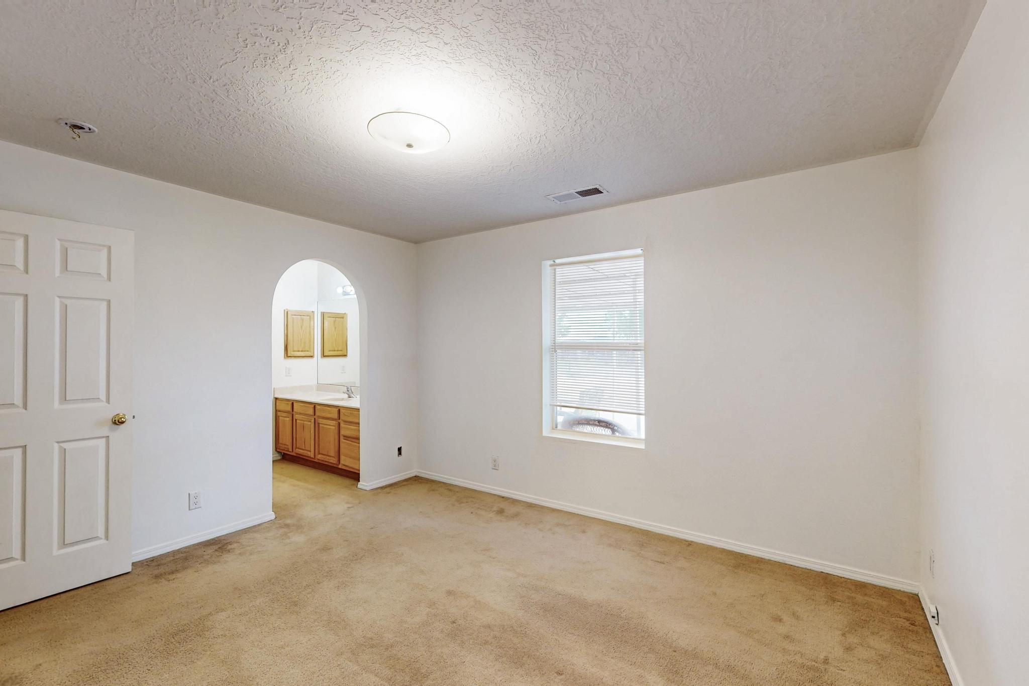10 E Howell Road