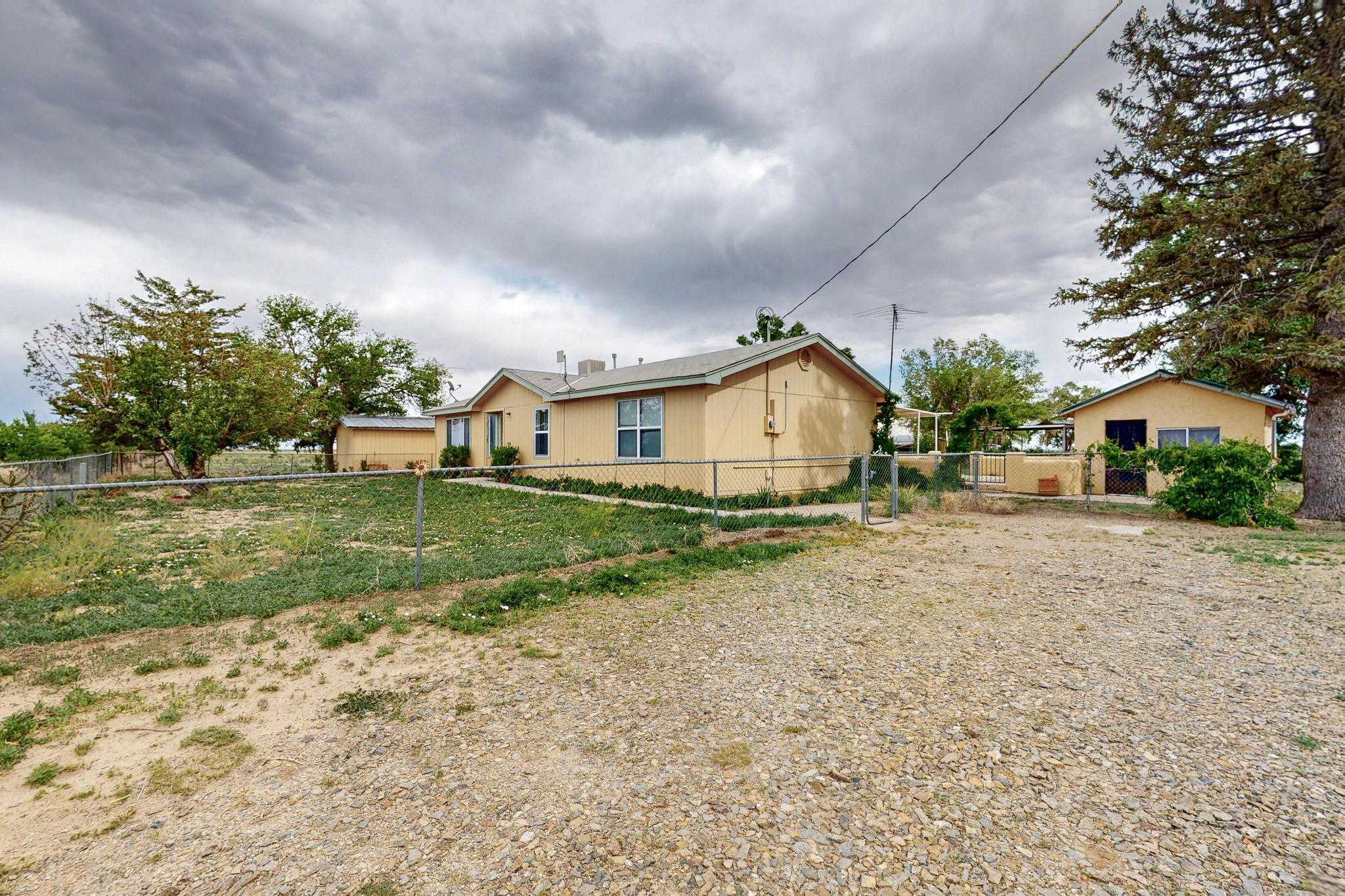 10 E Howell Road