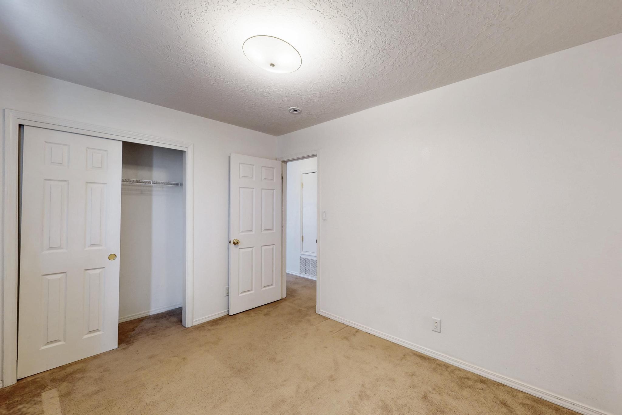 10 E Howell Road