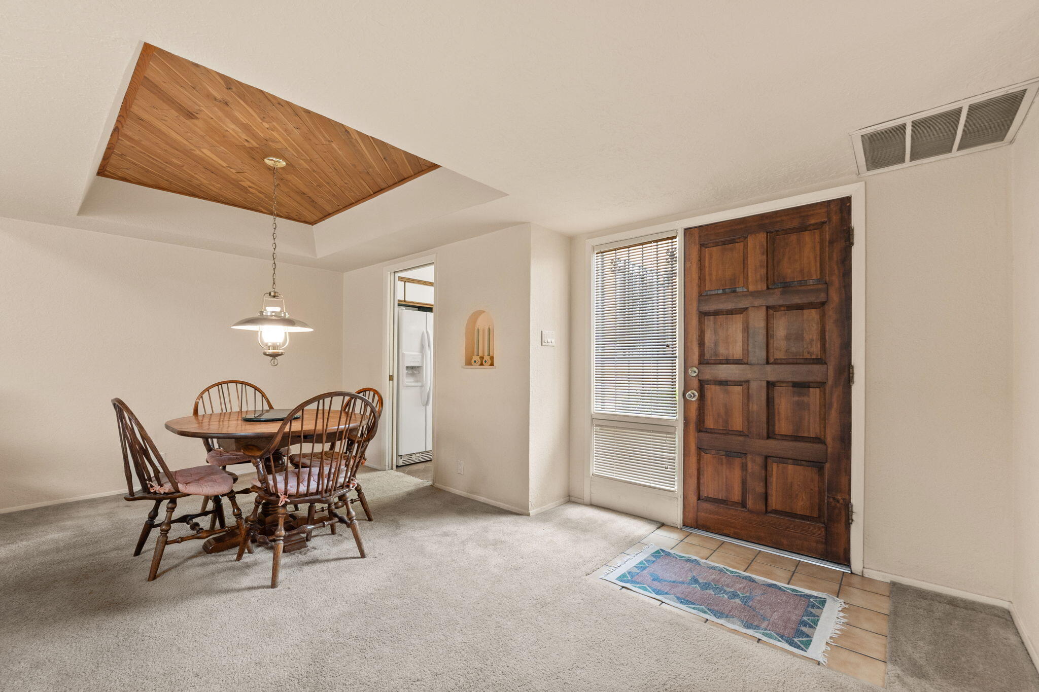 24 Casa Hermosa Drive NE