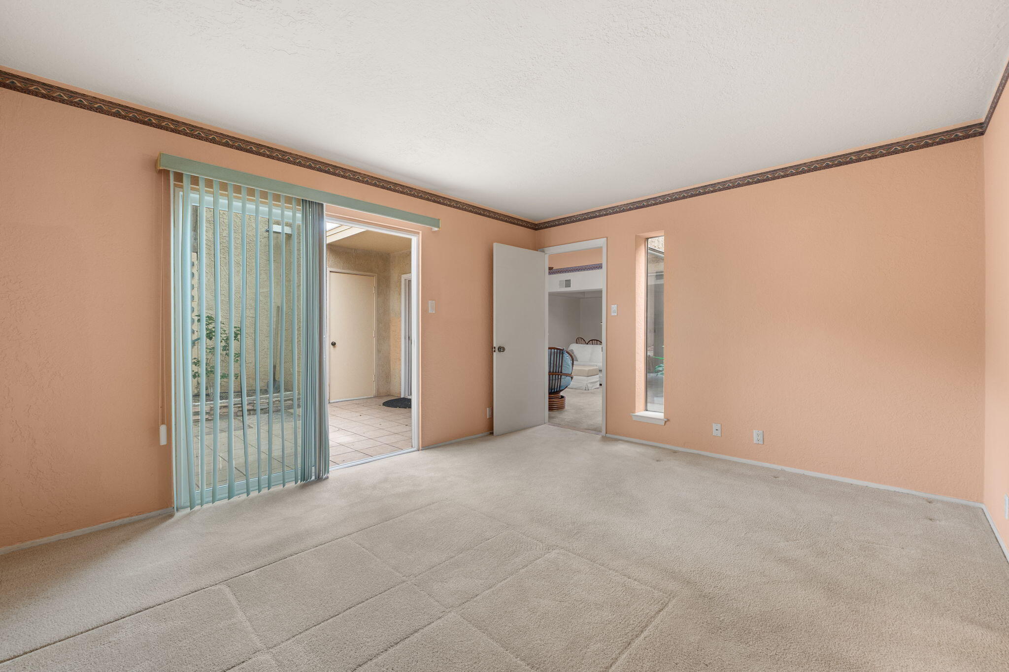 24 Casa Hermosa Drive NE