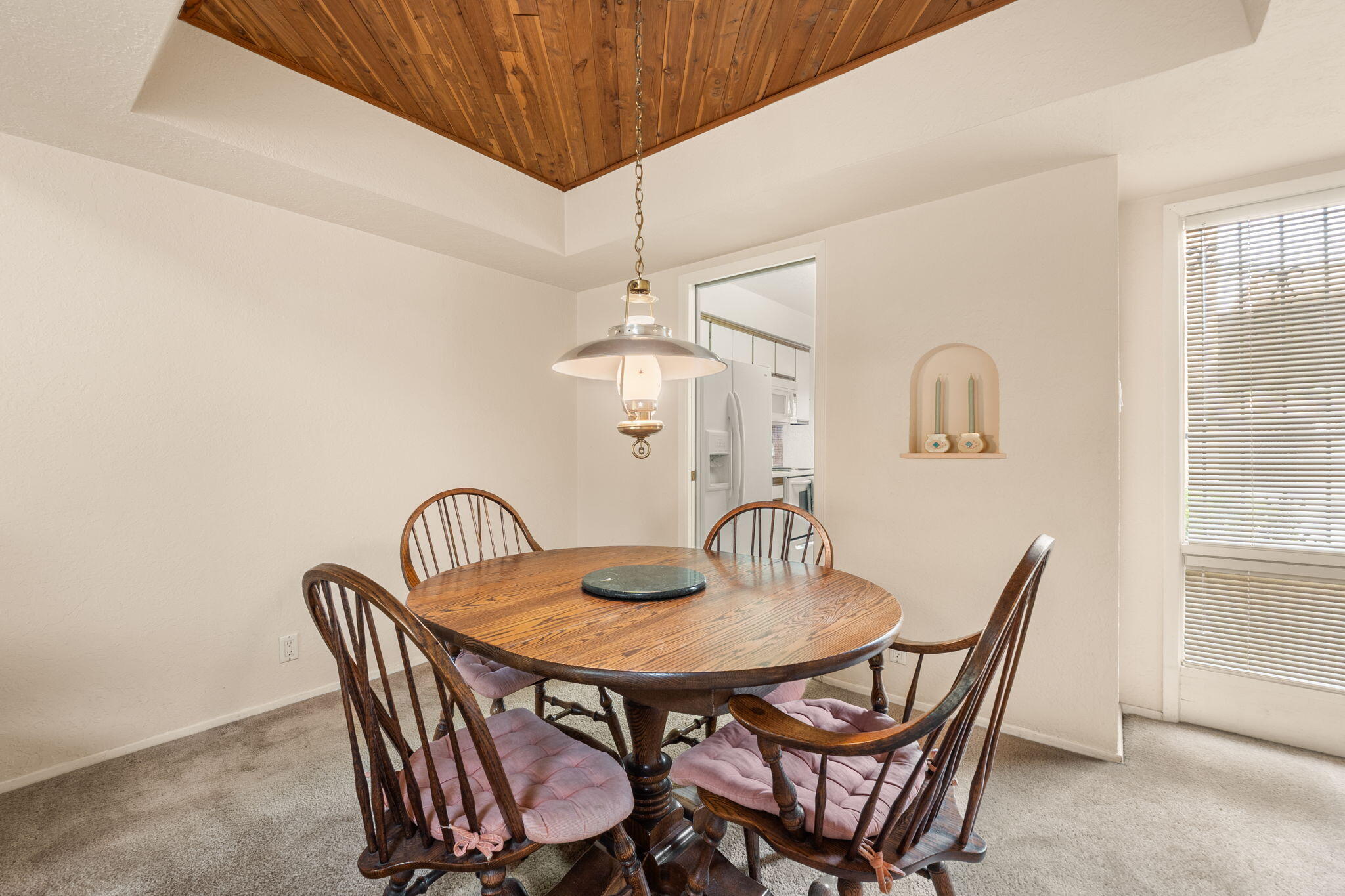 24 Casa Hermosa Drive NE