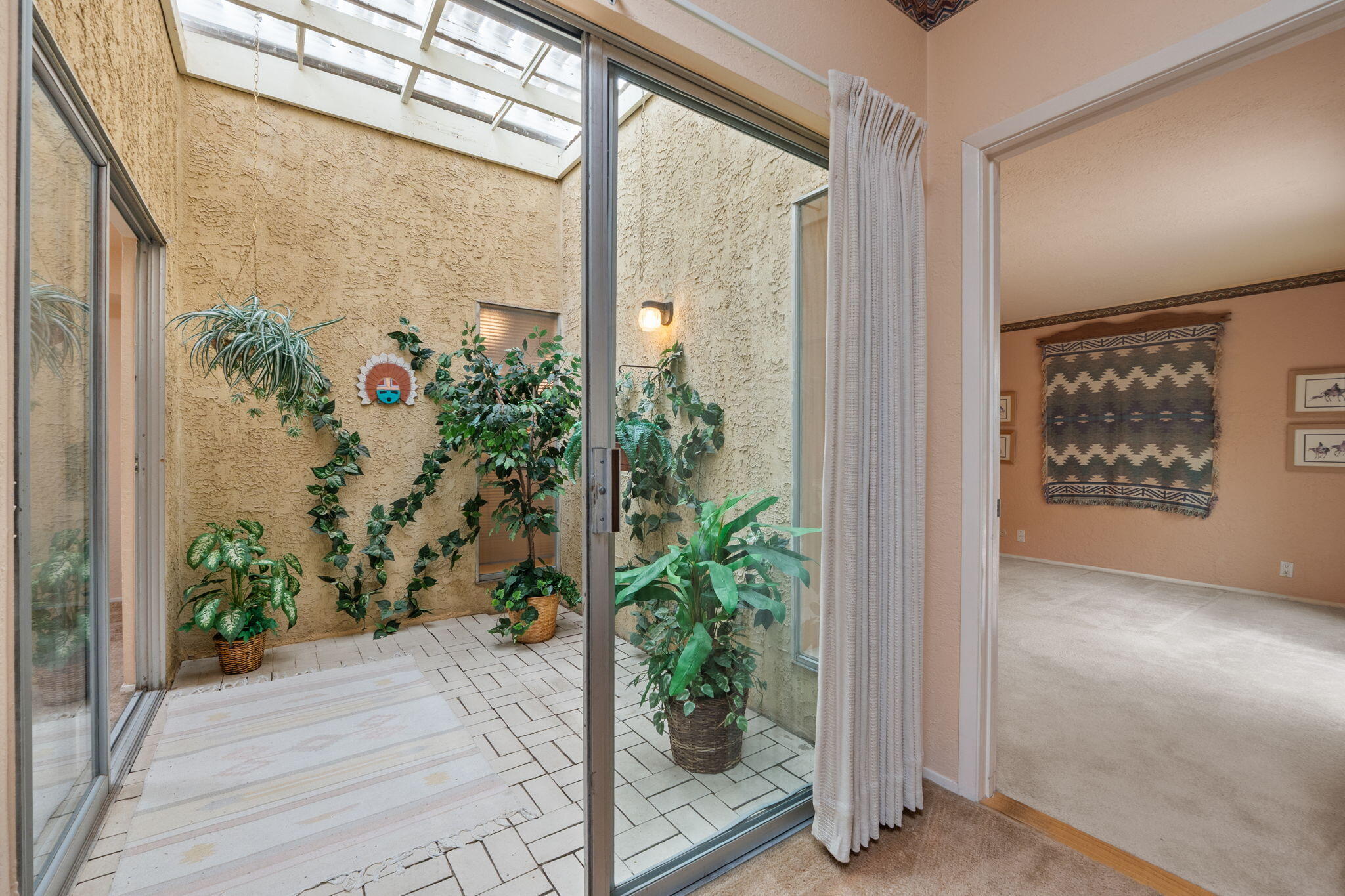 24 Casa Hermosa Drive NE