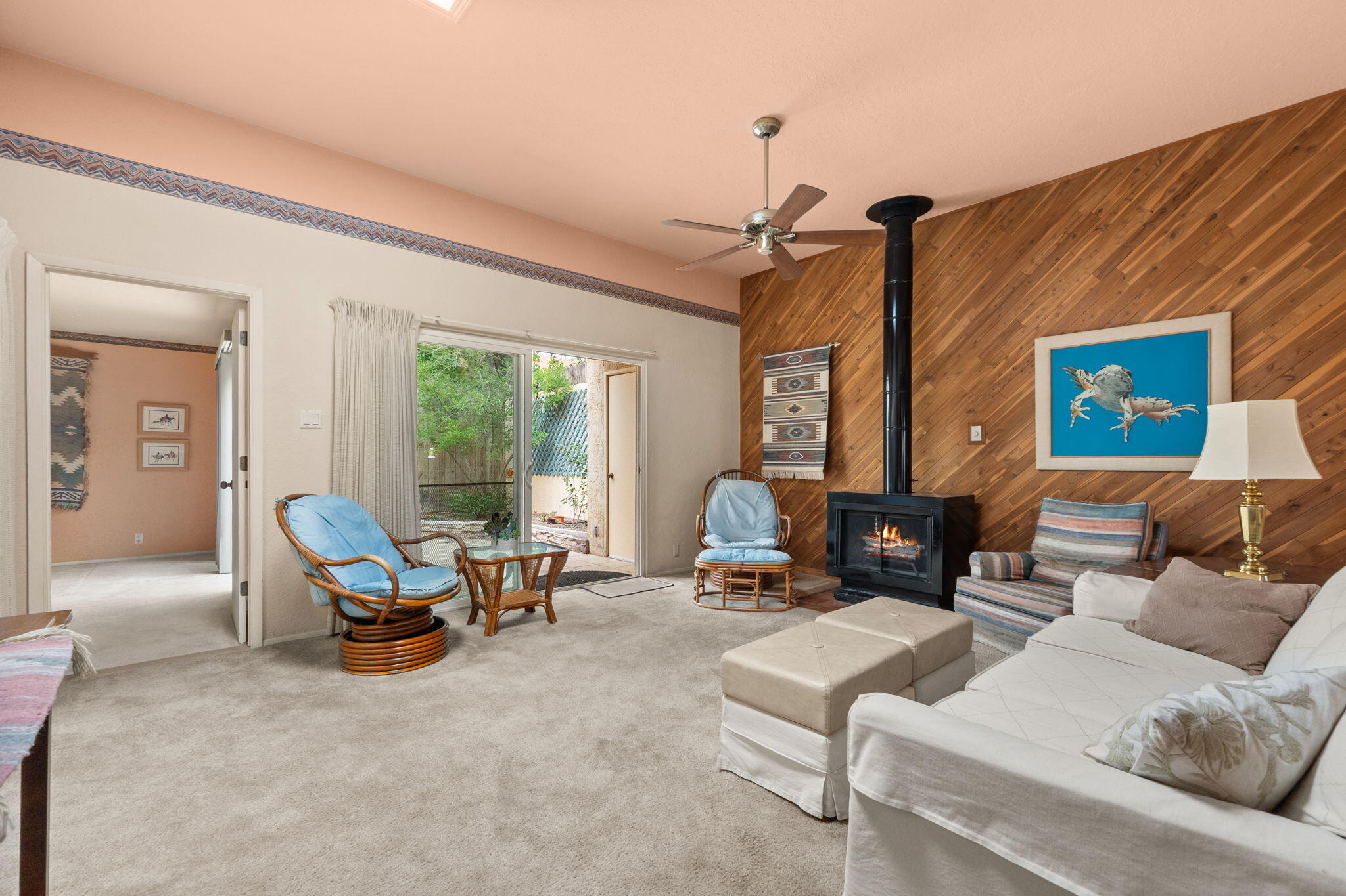 24 Casa Hermosa Drive NE