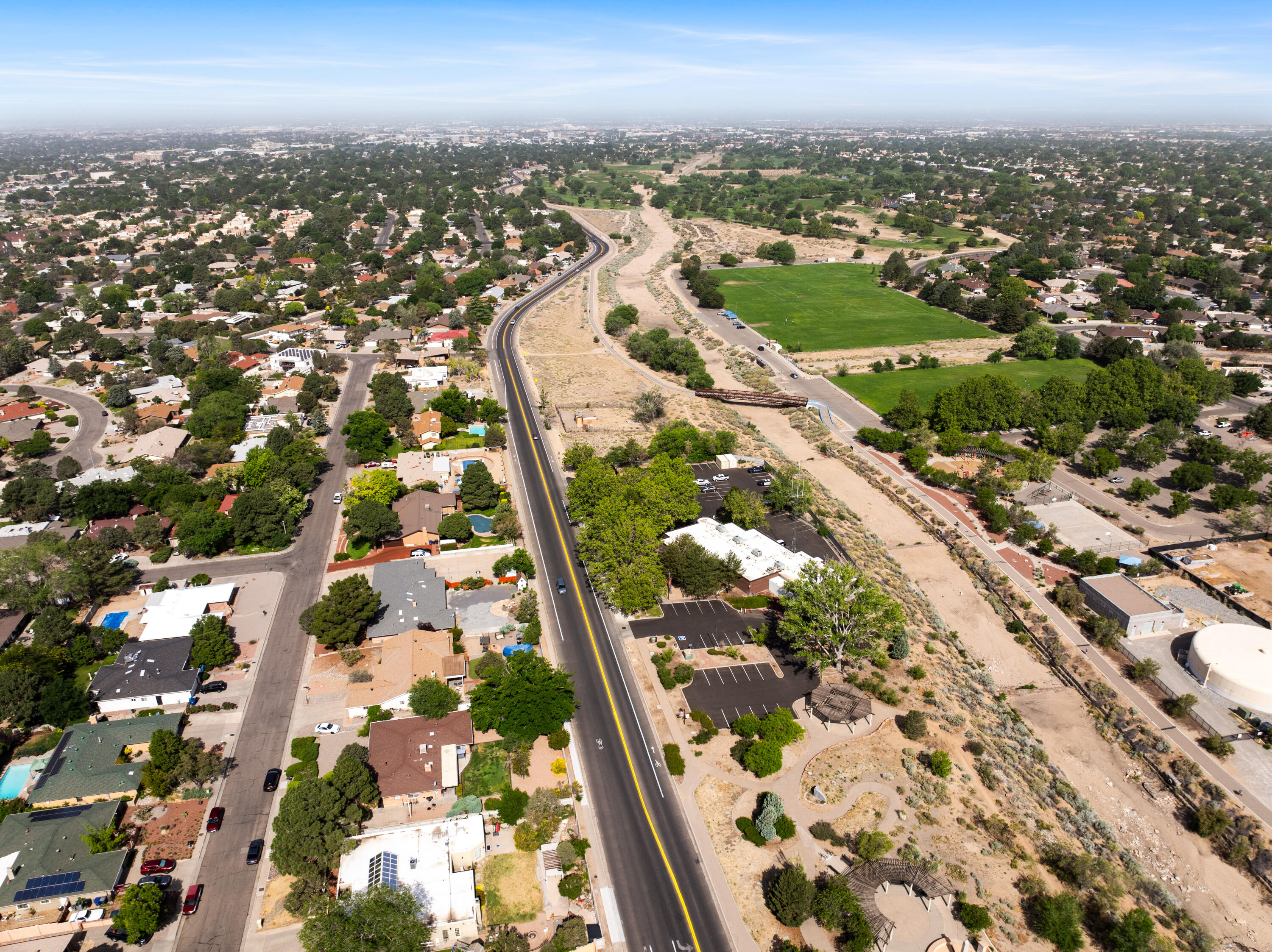 8138 AVENIDA LA PRESTINA NE