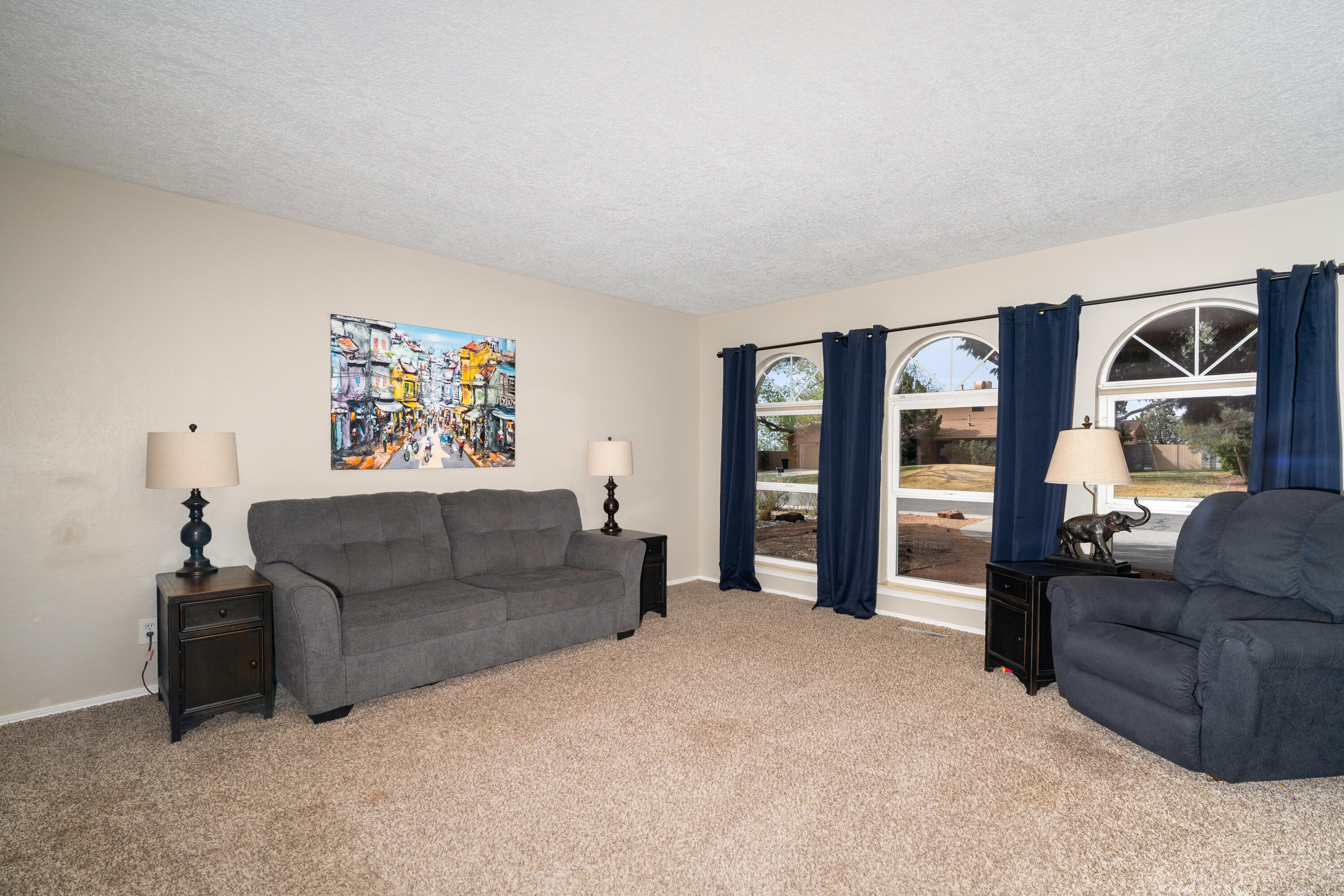 8138 AVENIDA LA PRESTINA NE