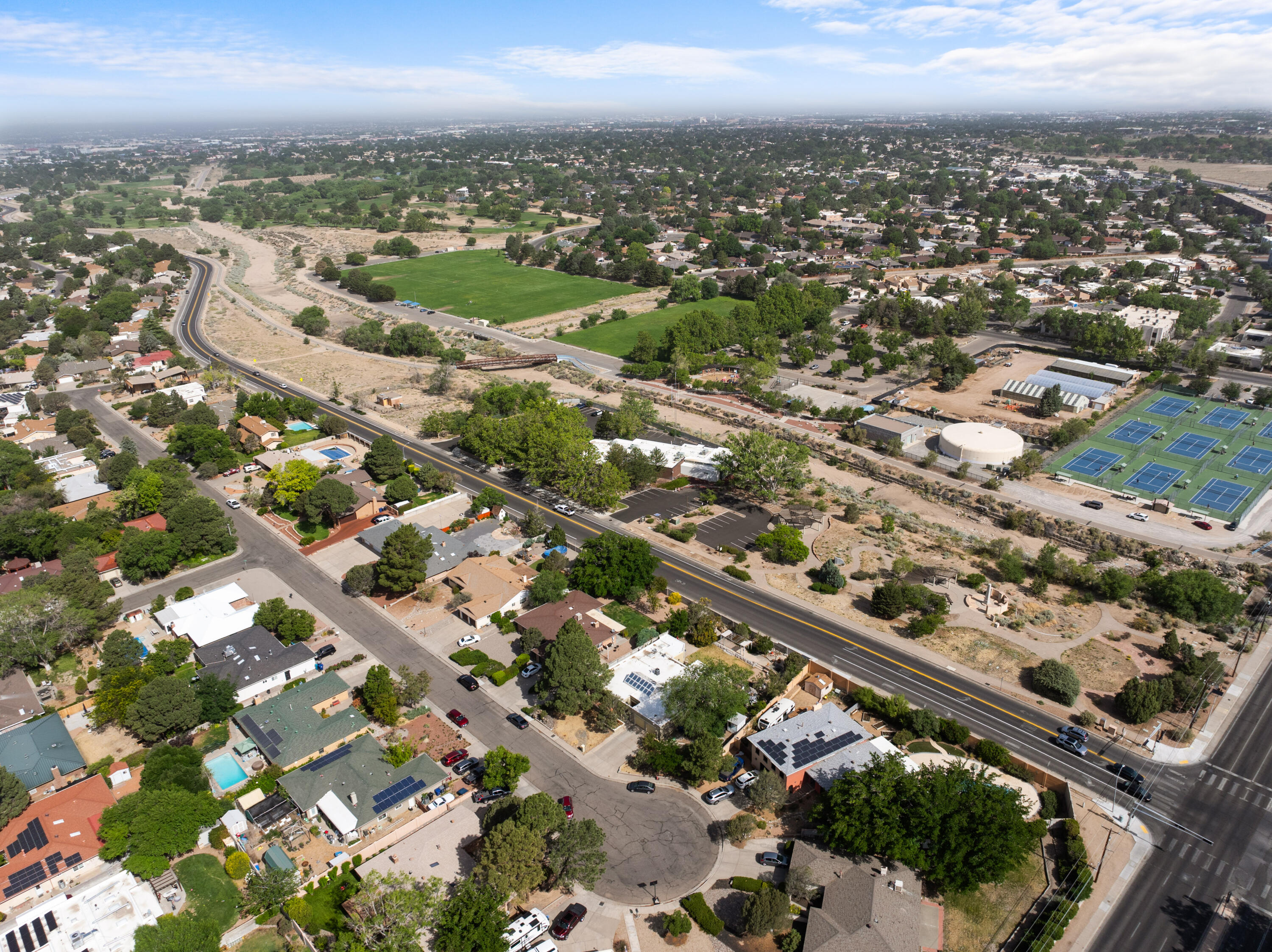 8138 AVENIDA LA PRESTINA NE