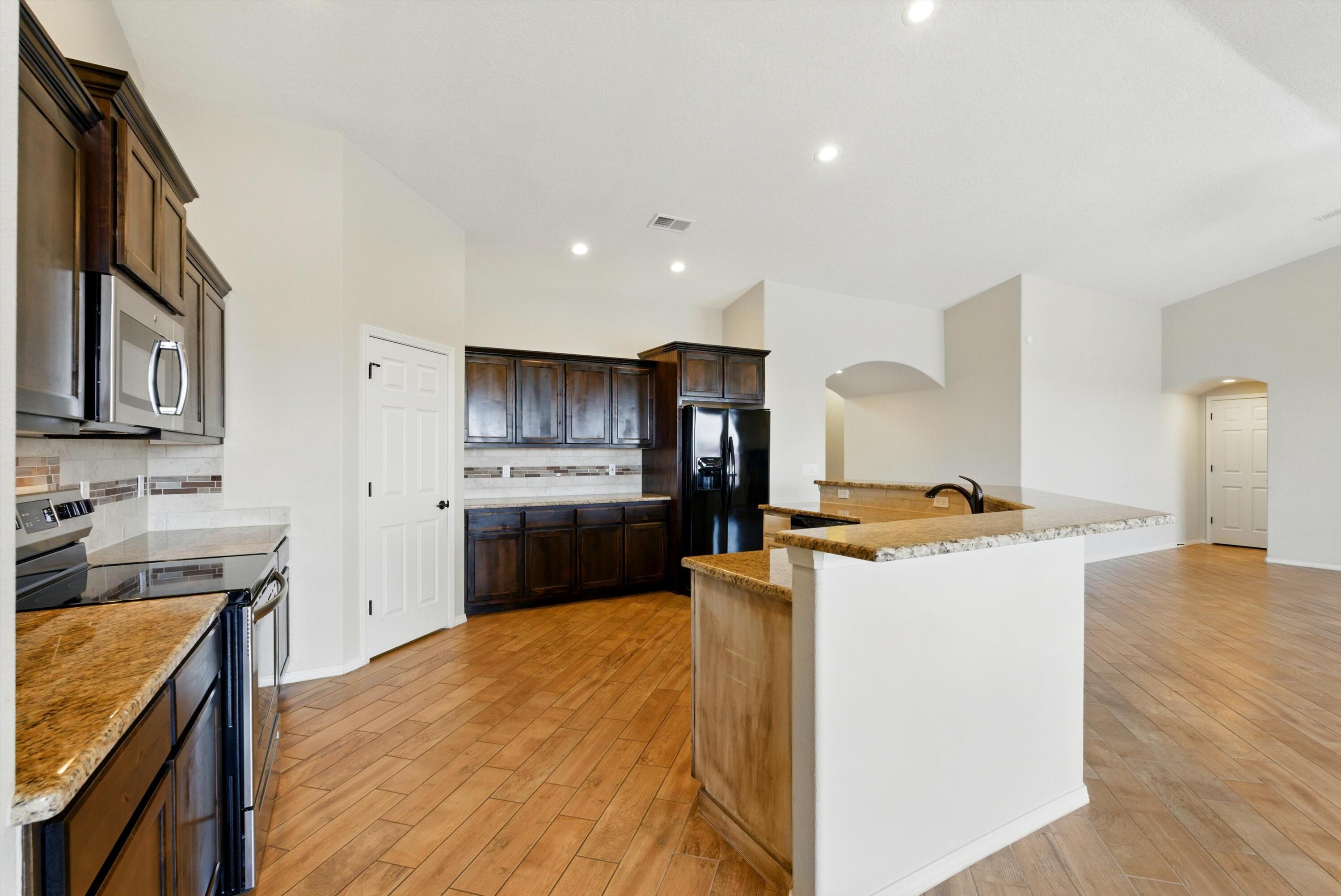 2640 FIREWHEEL Avenue SW