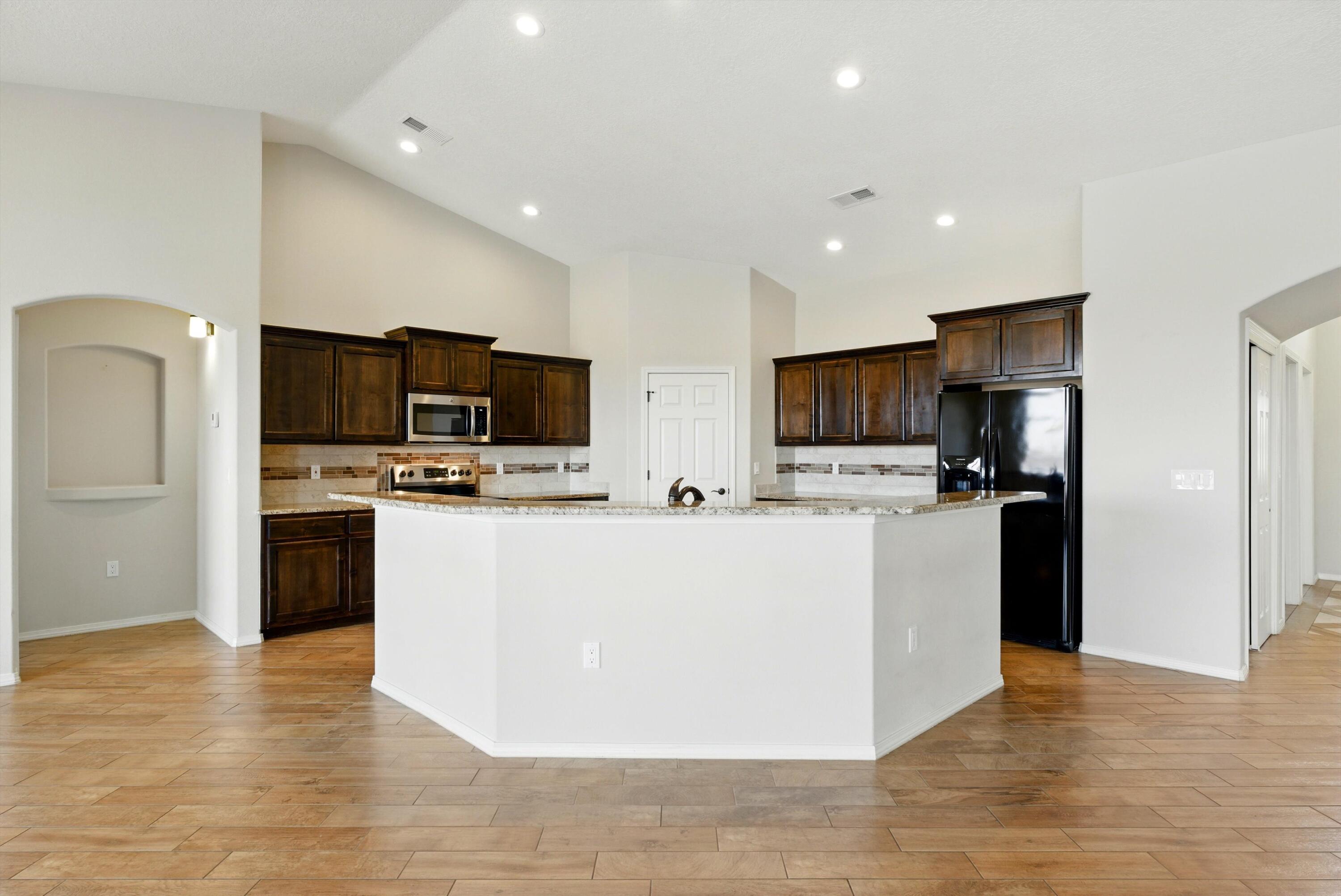 2640 FIREWHEEL Avenue SW