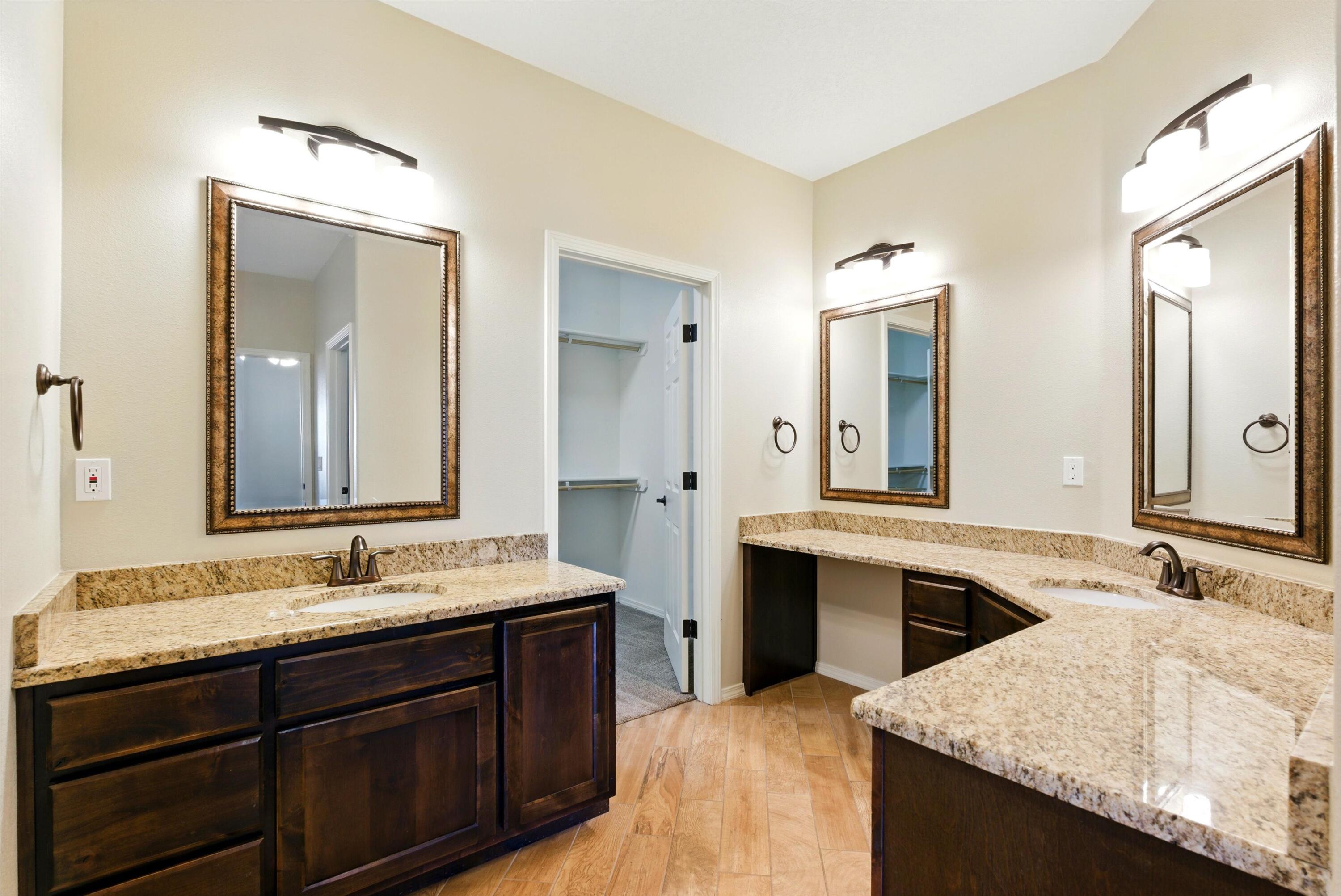 2640 FIREWHEEL Avenue SW