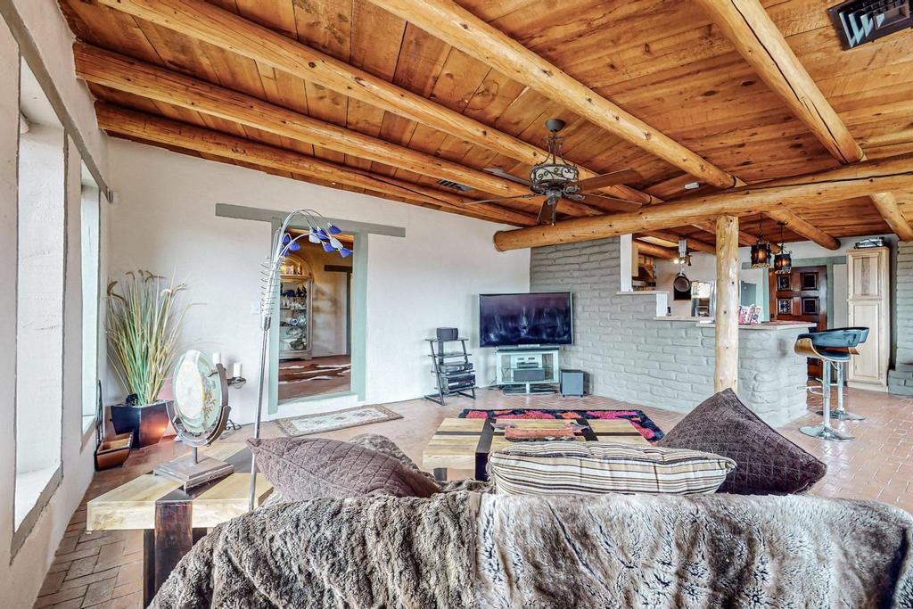 1440 Calle Cielo Vista Road