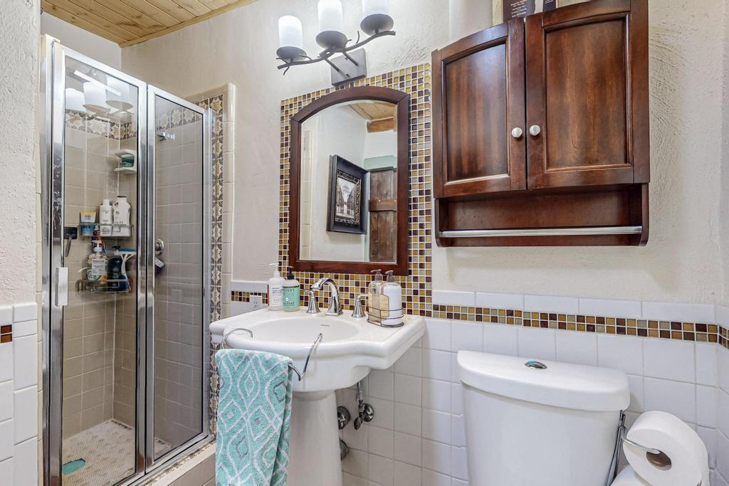 1440 Calle Cielo Vista Road