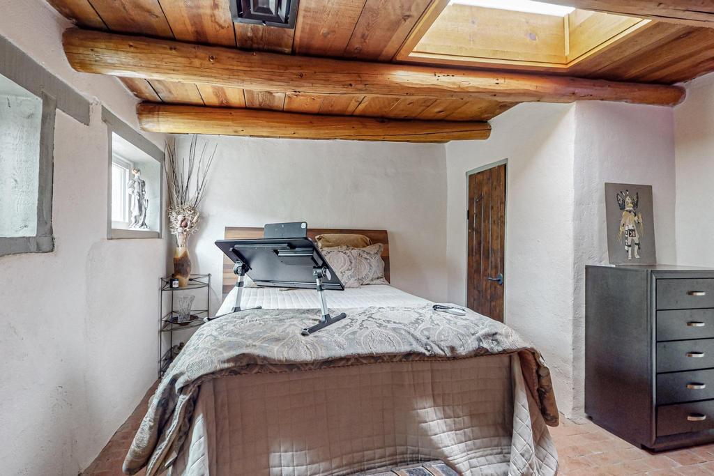 1440 Calle Cielo Vista Road