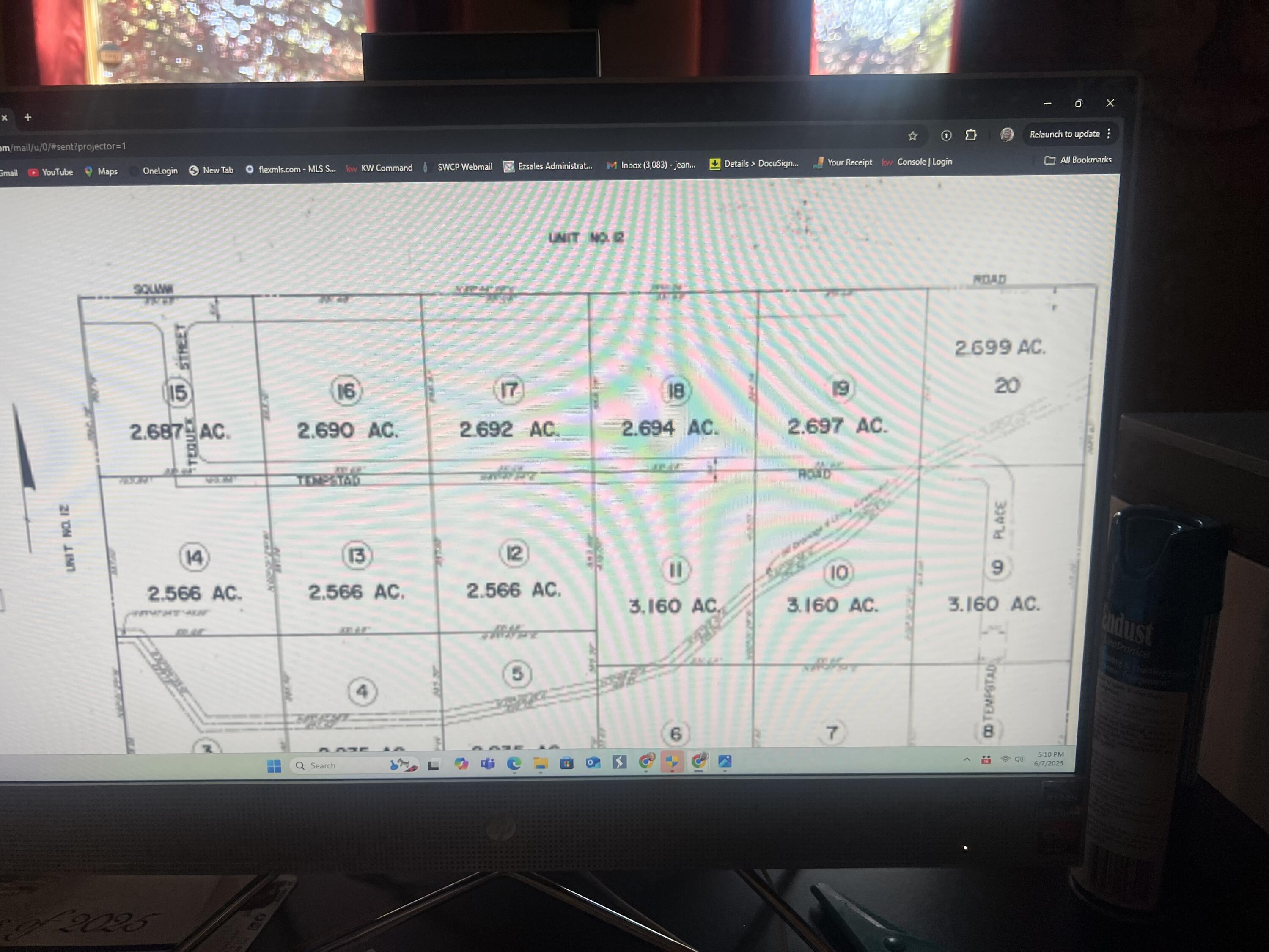 unit 8 tract 20 volcano cliffs