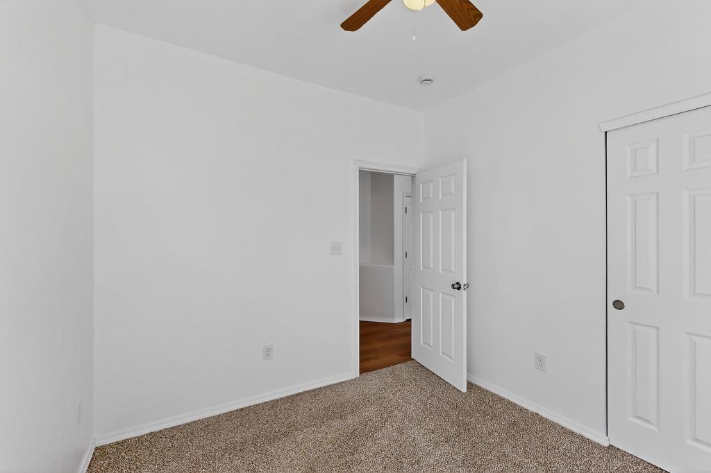 6912 RANCHO VISTA Place NE