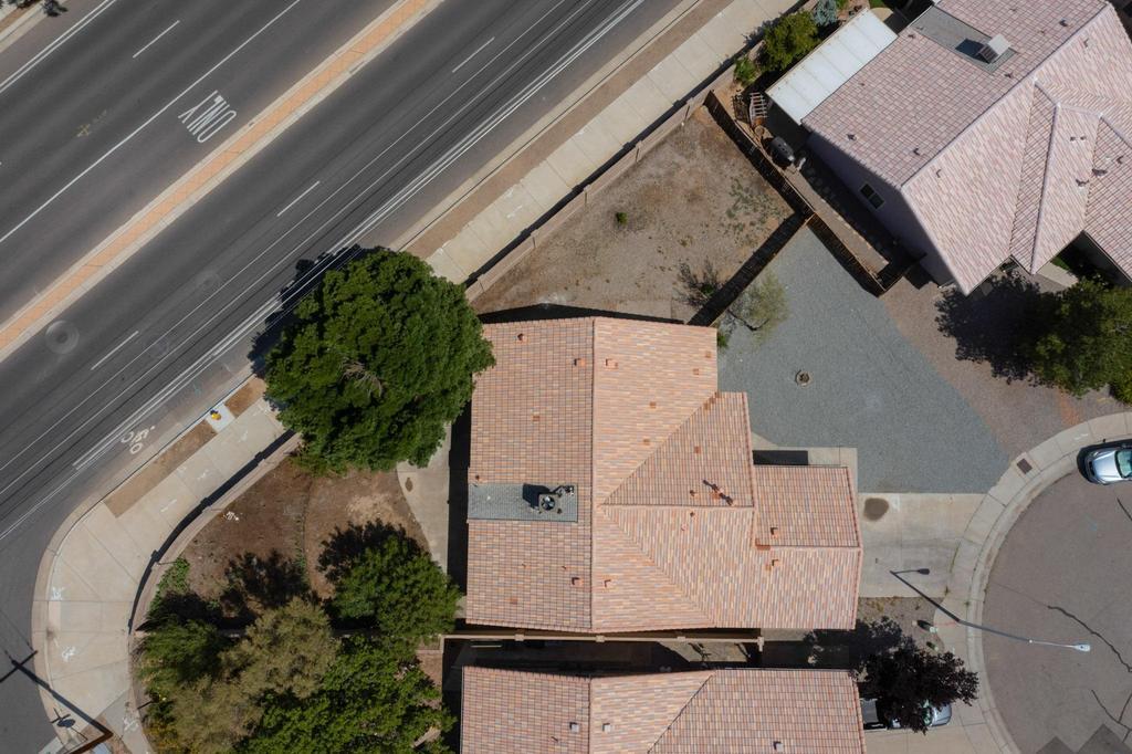 6912 RANCHO VISTA Place NE