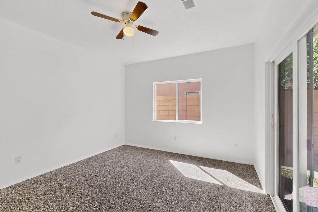 6912 RANCHO VISTA Place NE
