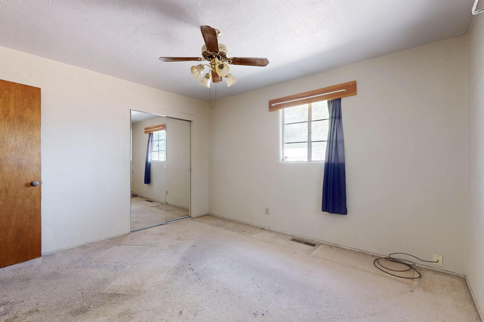 1109 DAKOTA Street SE