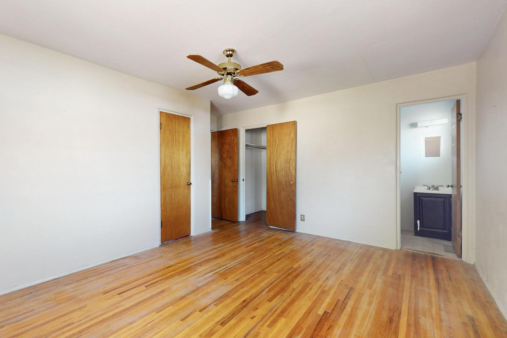 1109 DAKOTA Street SE