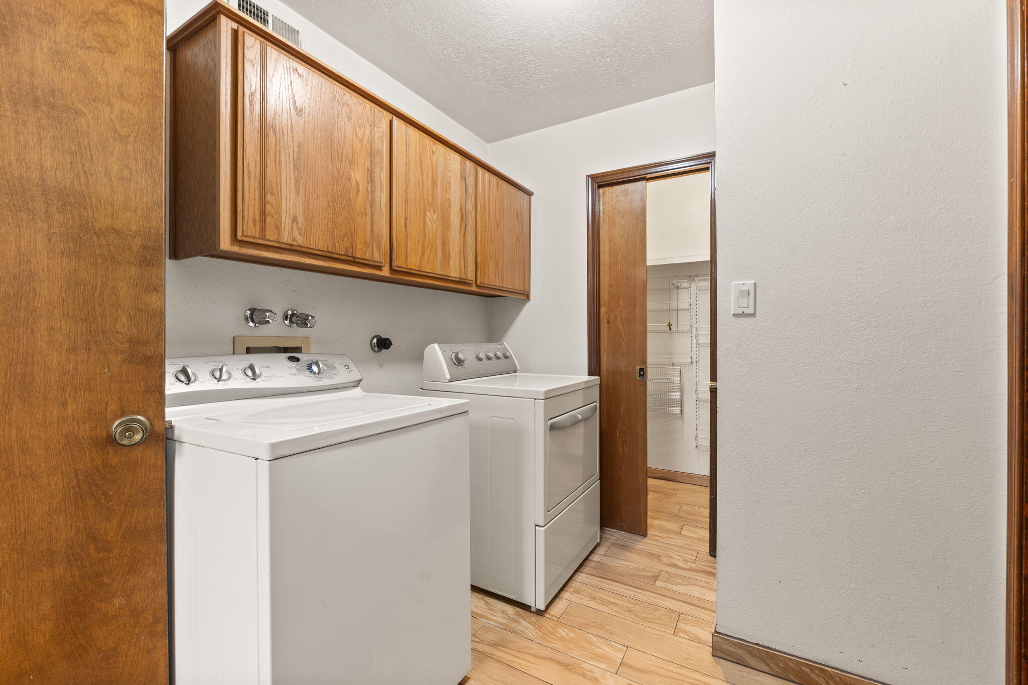 5422 EDWARDS Drive NE