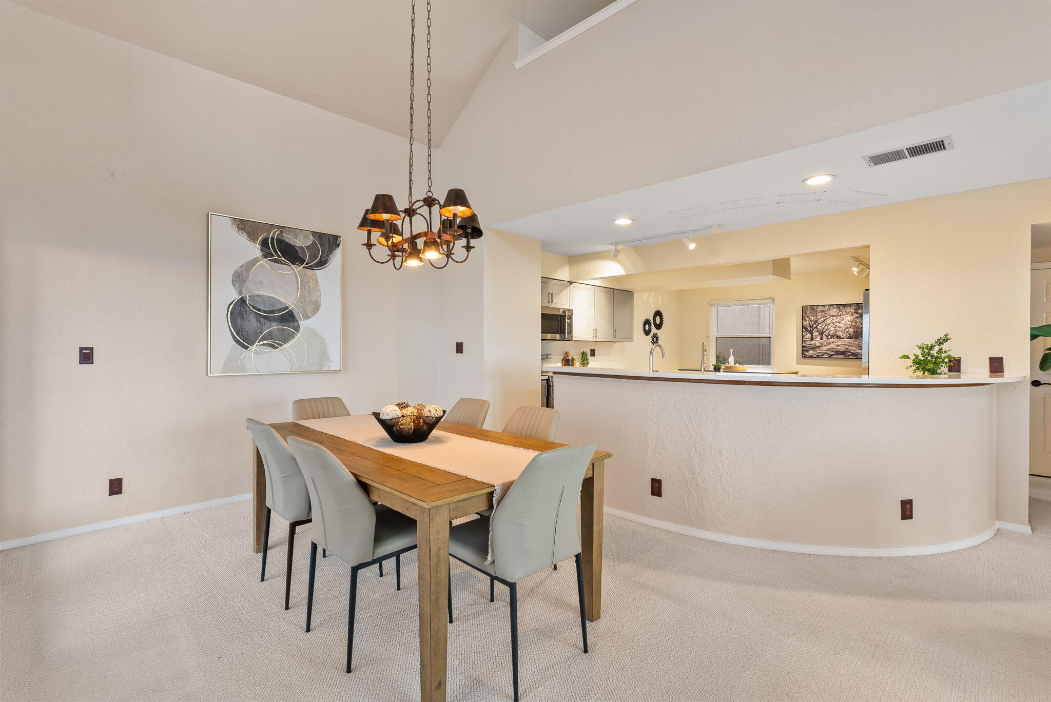 5177 GLENWOOD POINTE Lane NE