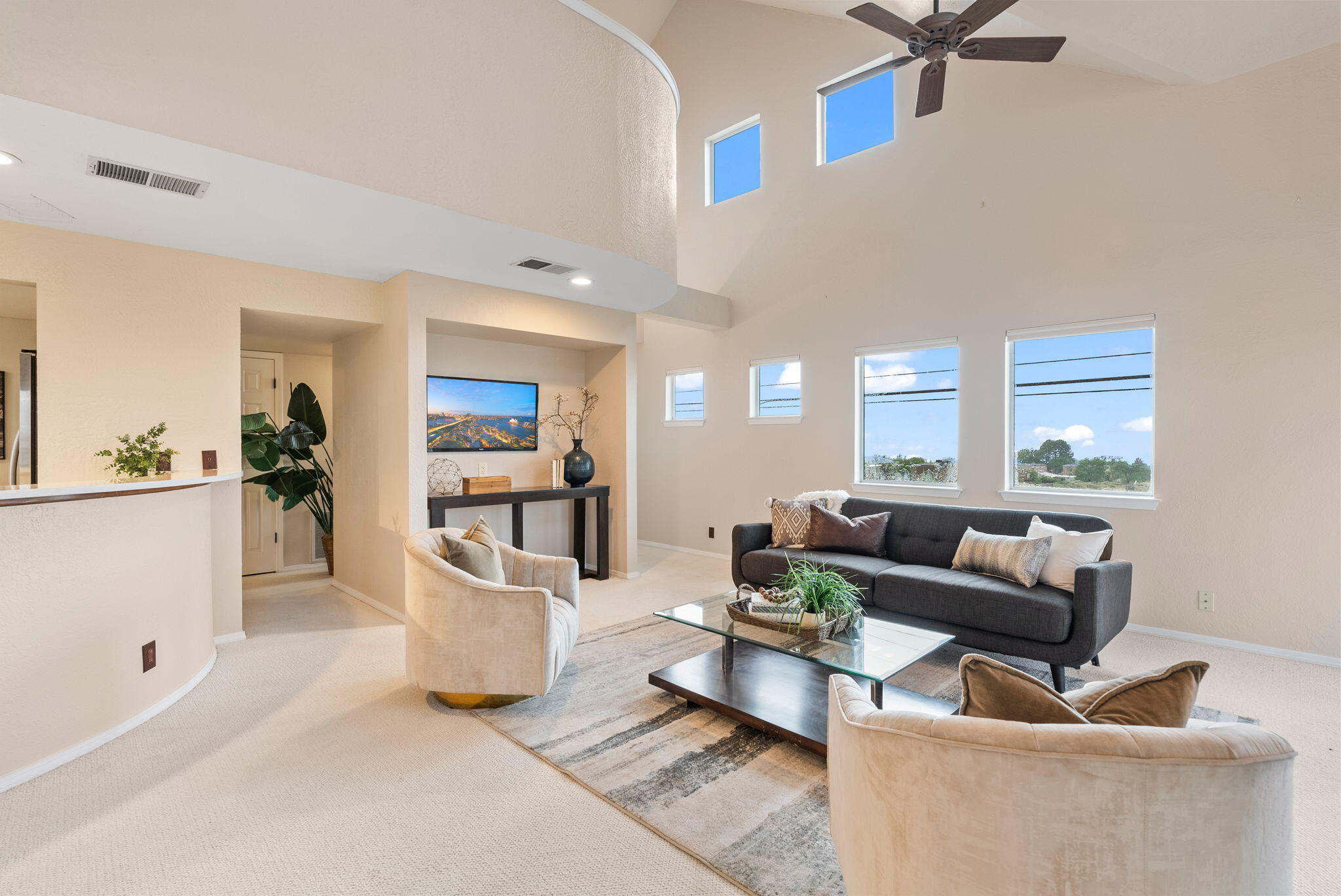 5177 GLENWOOD POINTE Lane NE