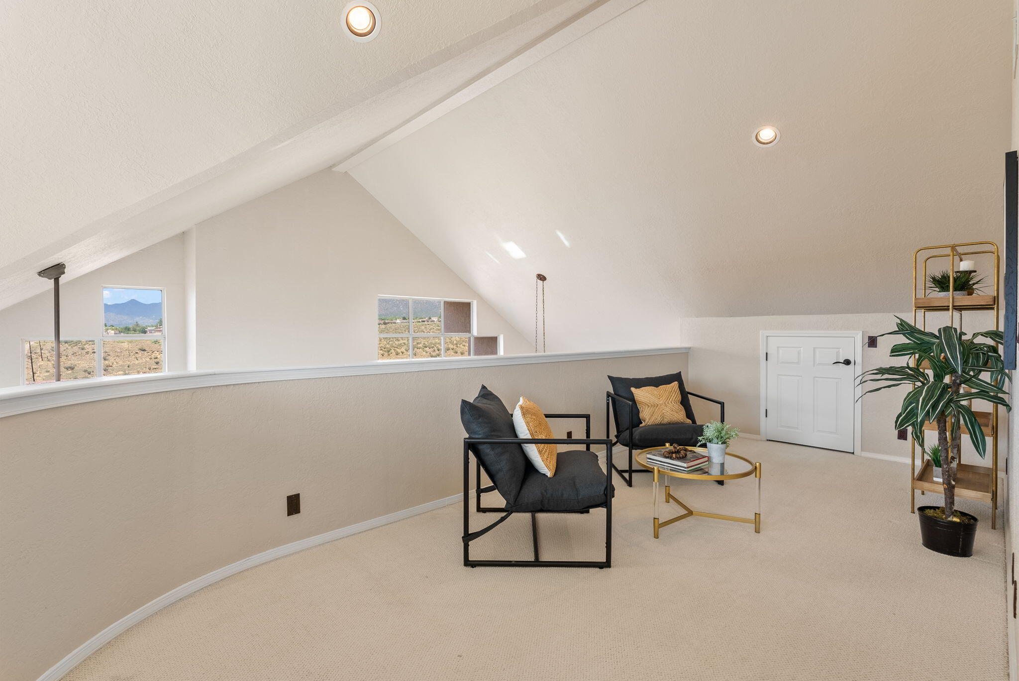 5177 GLENWOOD POINTE Lane NE