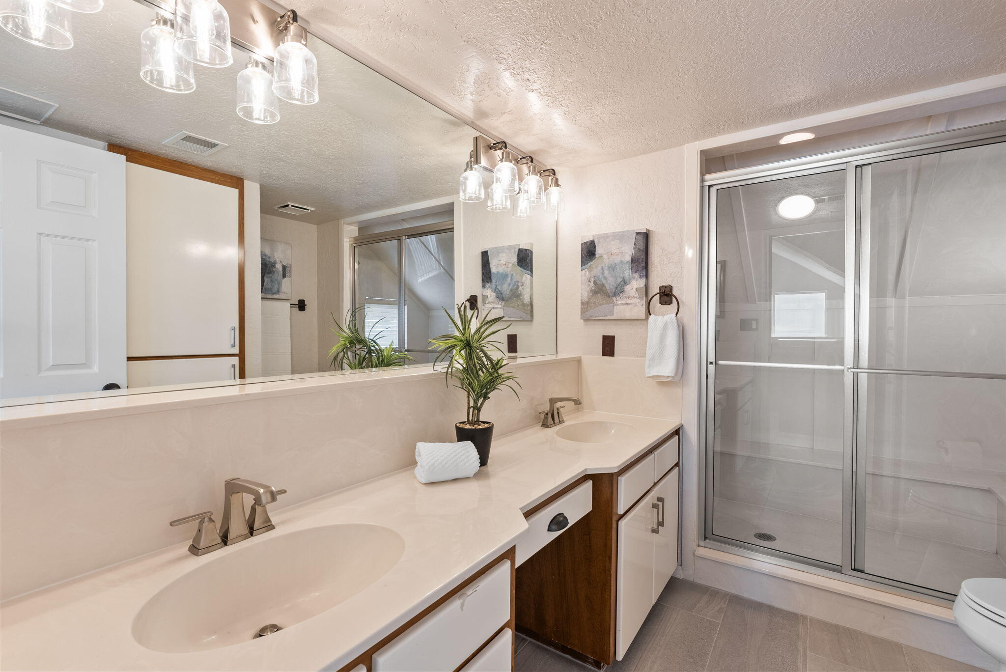 5177 GLENWOOD POINTE Lane NE