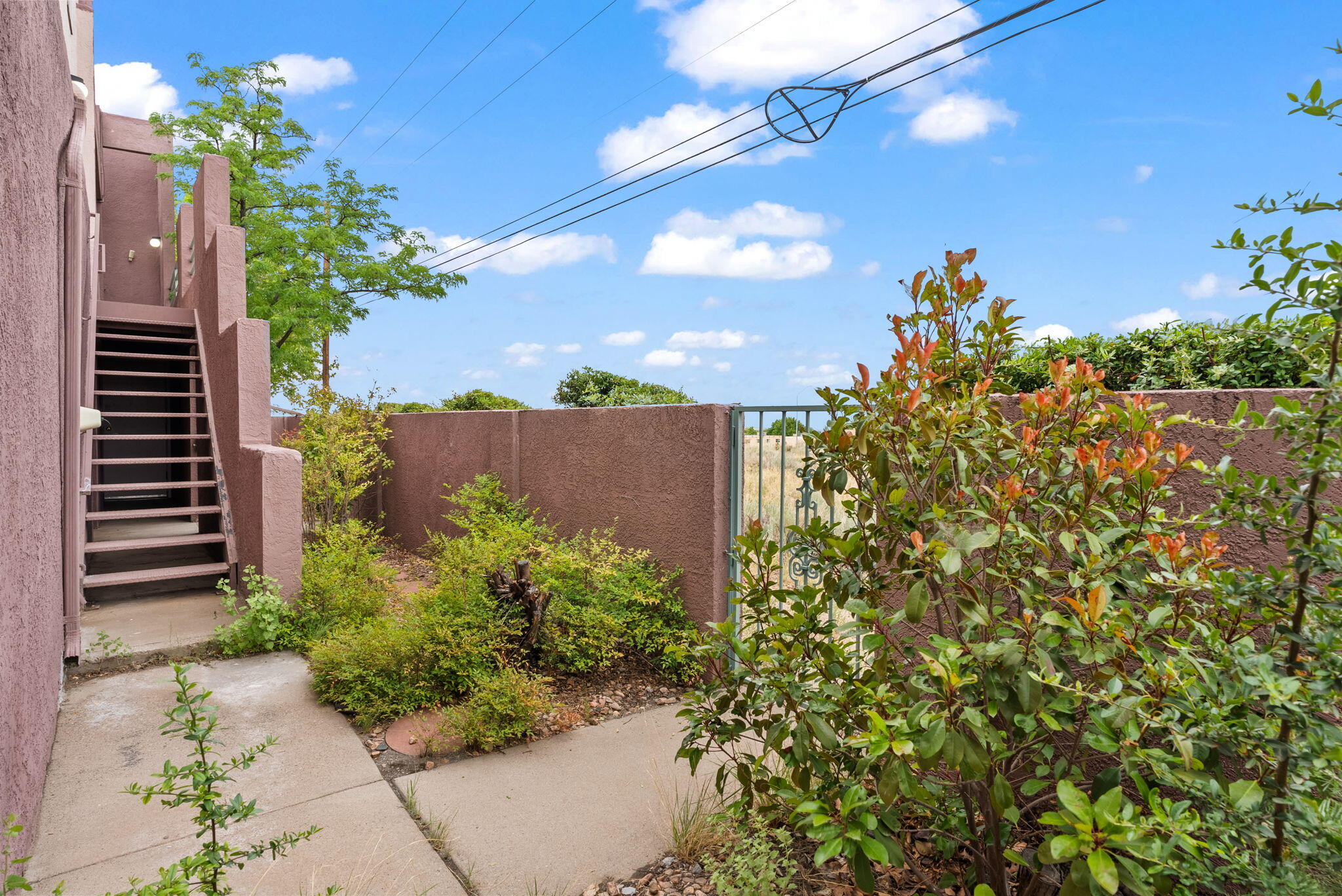 5177 GLENWOOD POINTE Lane NE