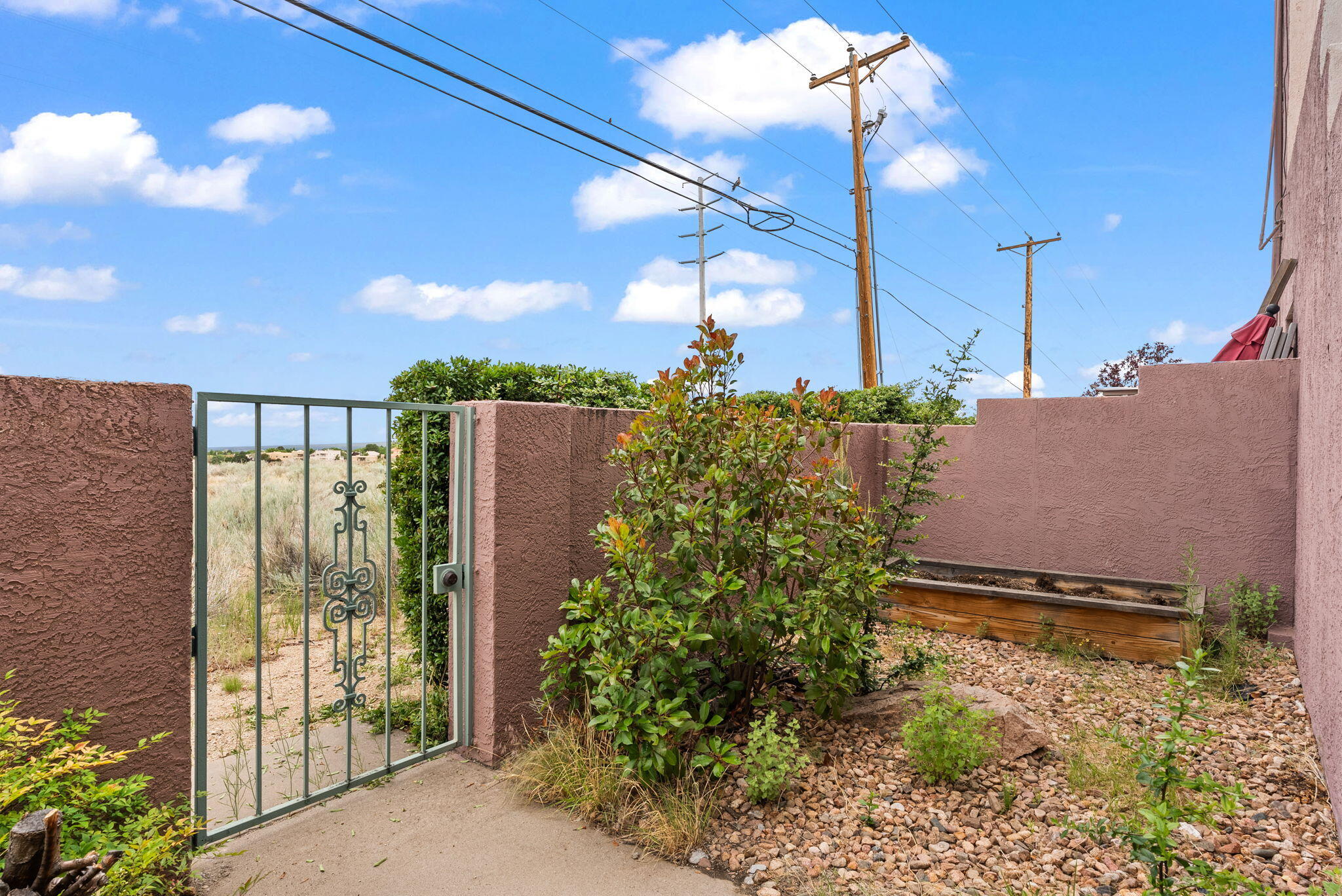 5177 GLENWOOD POINTE Lane NE