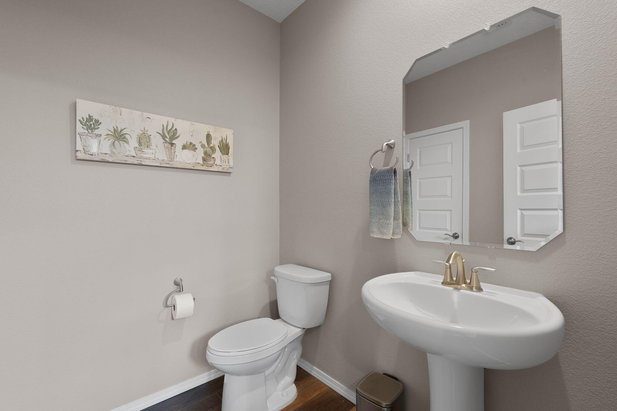 8607 ANIMAS Place NW