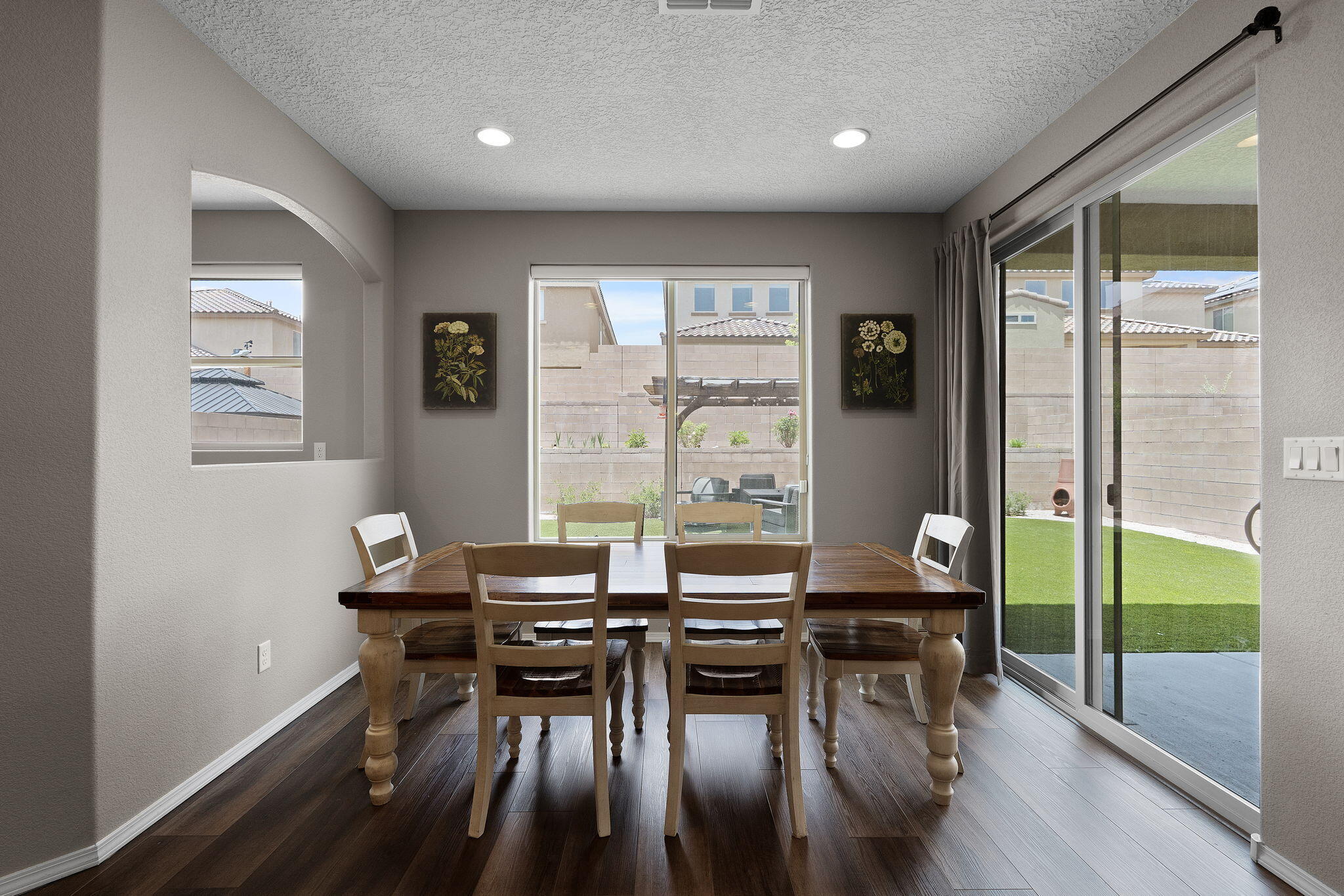 8607 ANIMAS Place NW