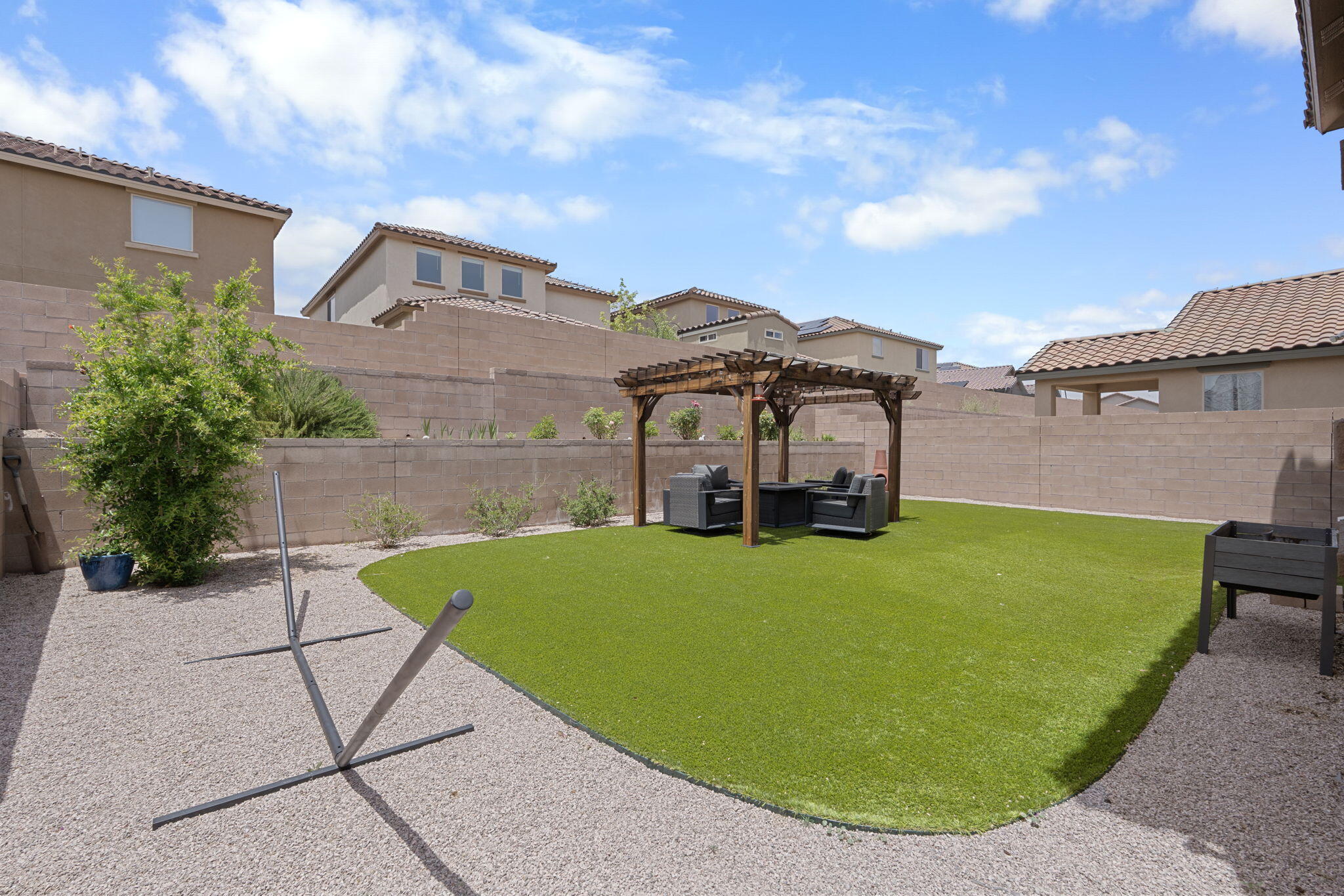 8607 ANIMAS Place NW