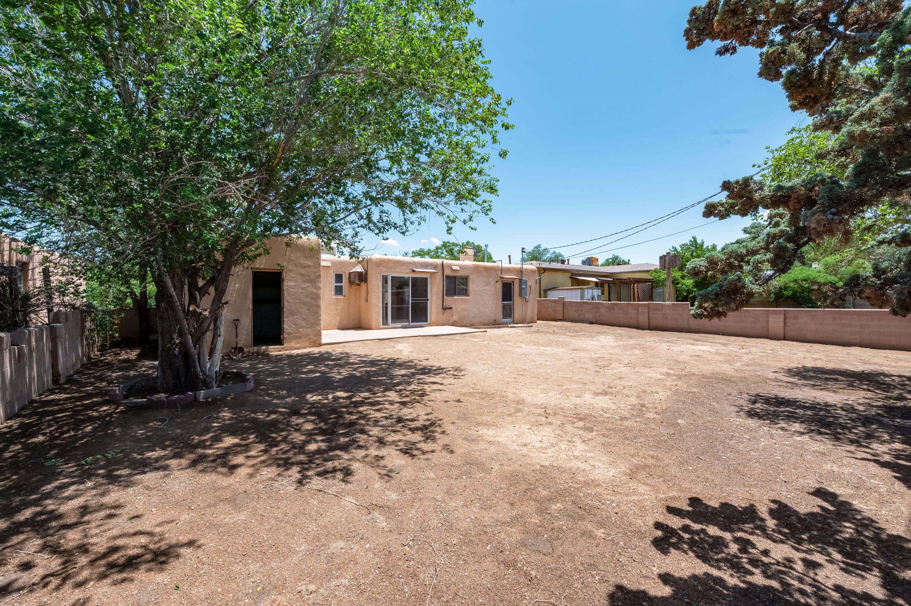 3413 CARDENAS Drive NE