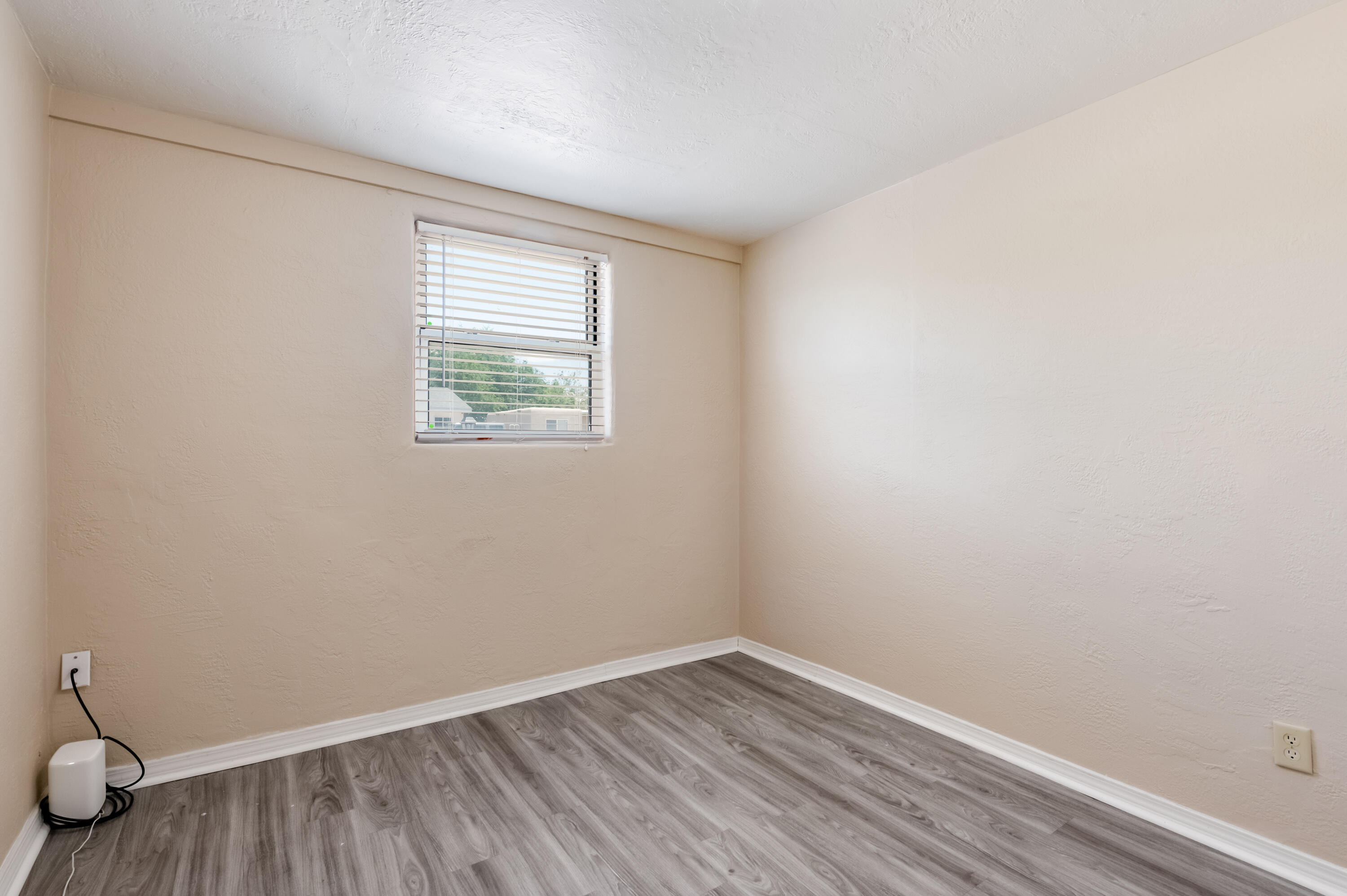 3413 CARDENAS Drive NE