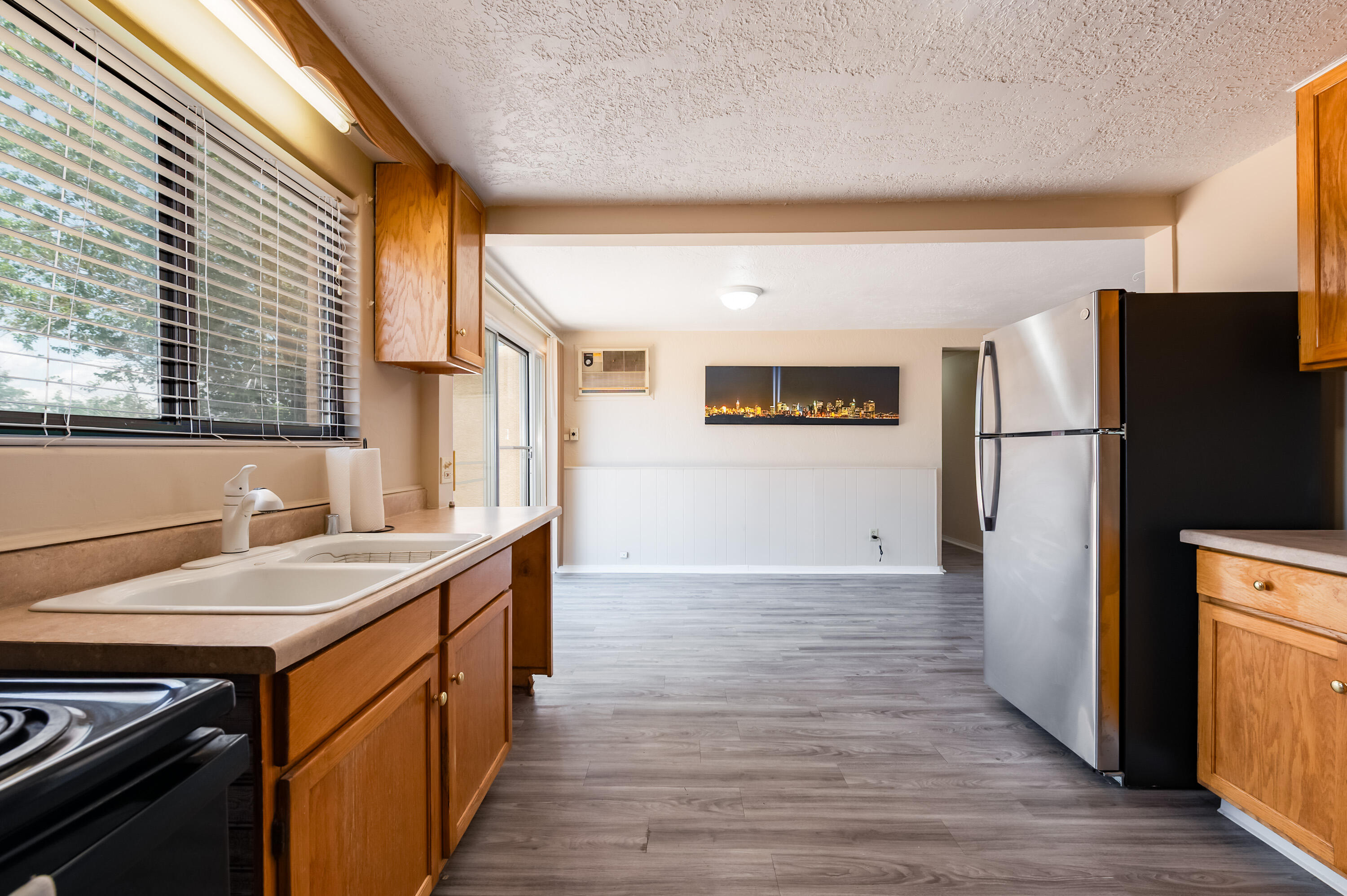 3413 CARDENAS Drive NE