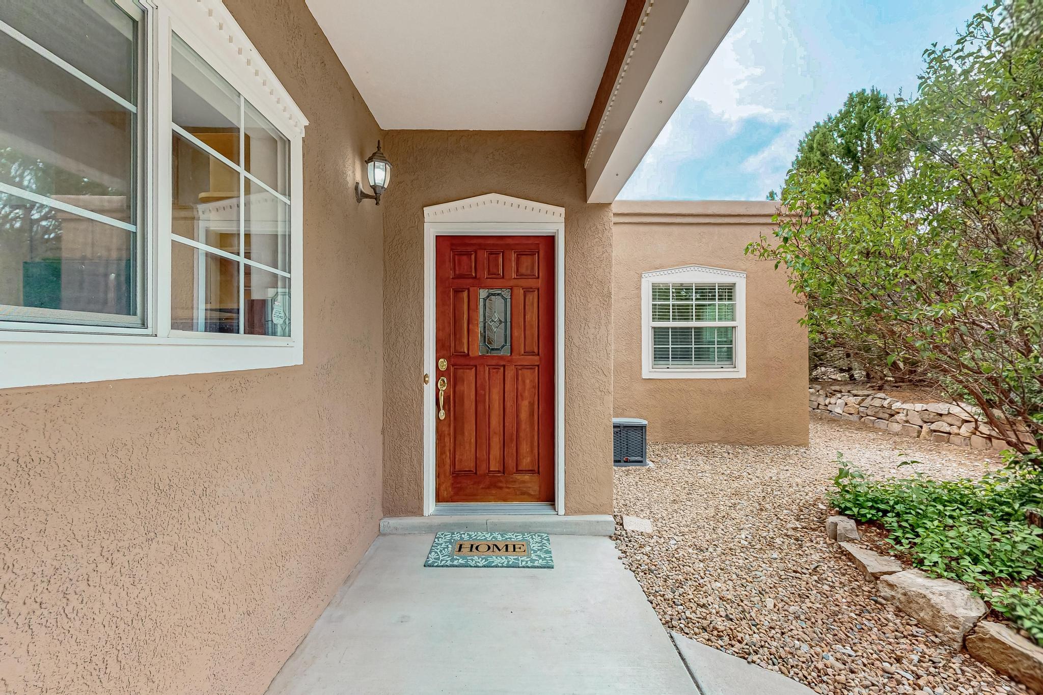 6 WESTERN SADDLE Drive