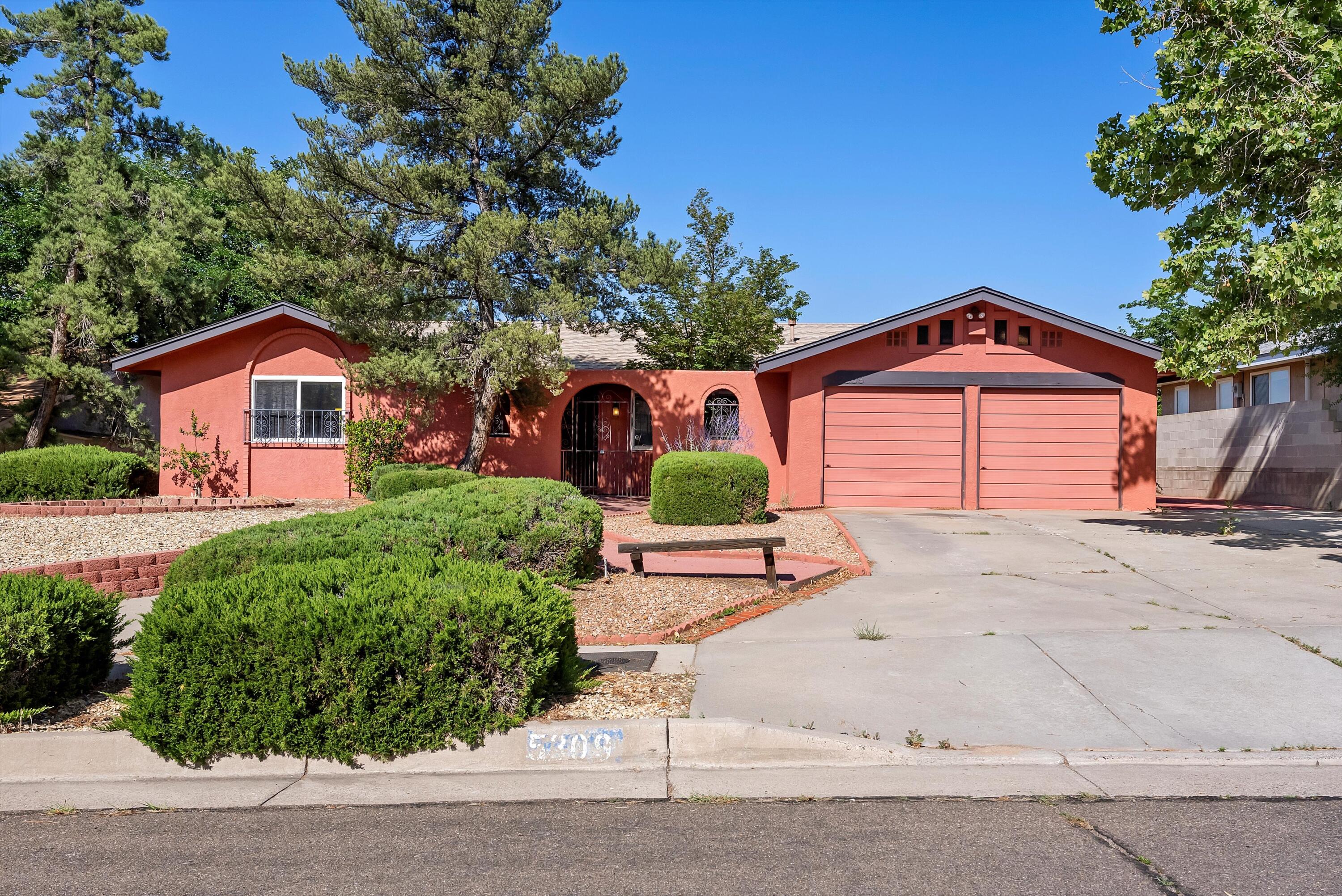 5309 Jessie Drive NE