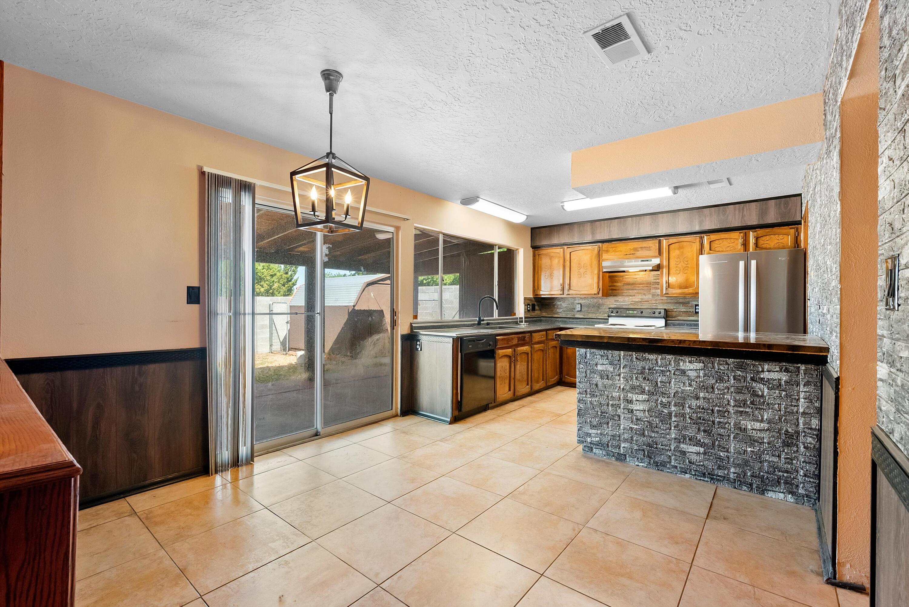 5309 Jessie Drive NE