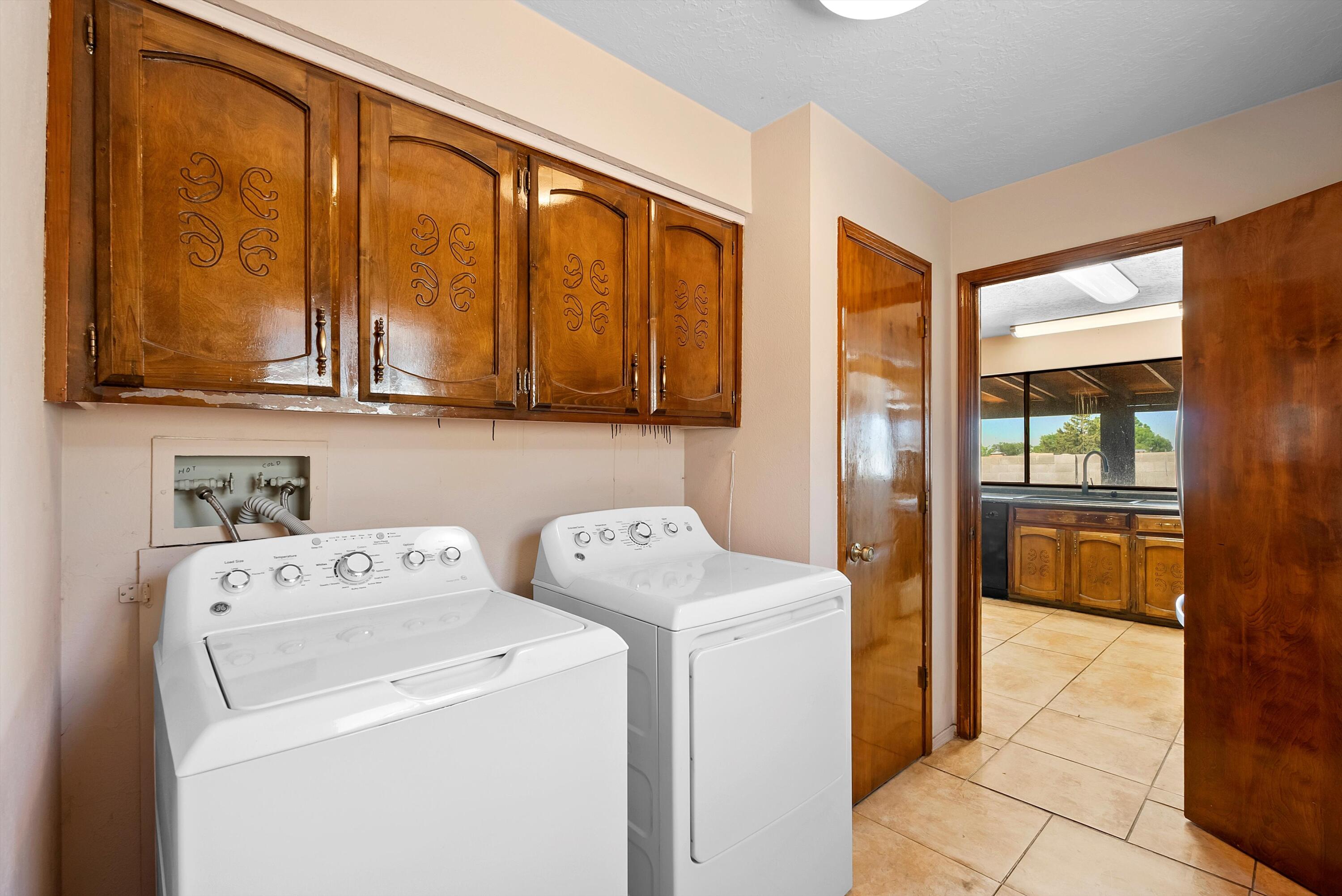 5309 Jessie Drive NE