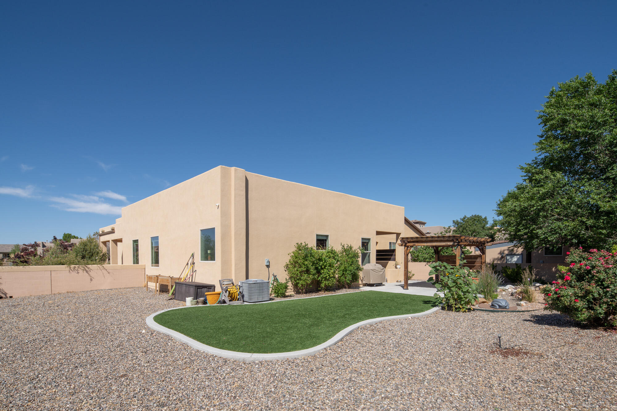 2616 VISTA MANZANO Loop NE