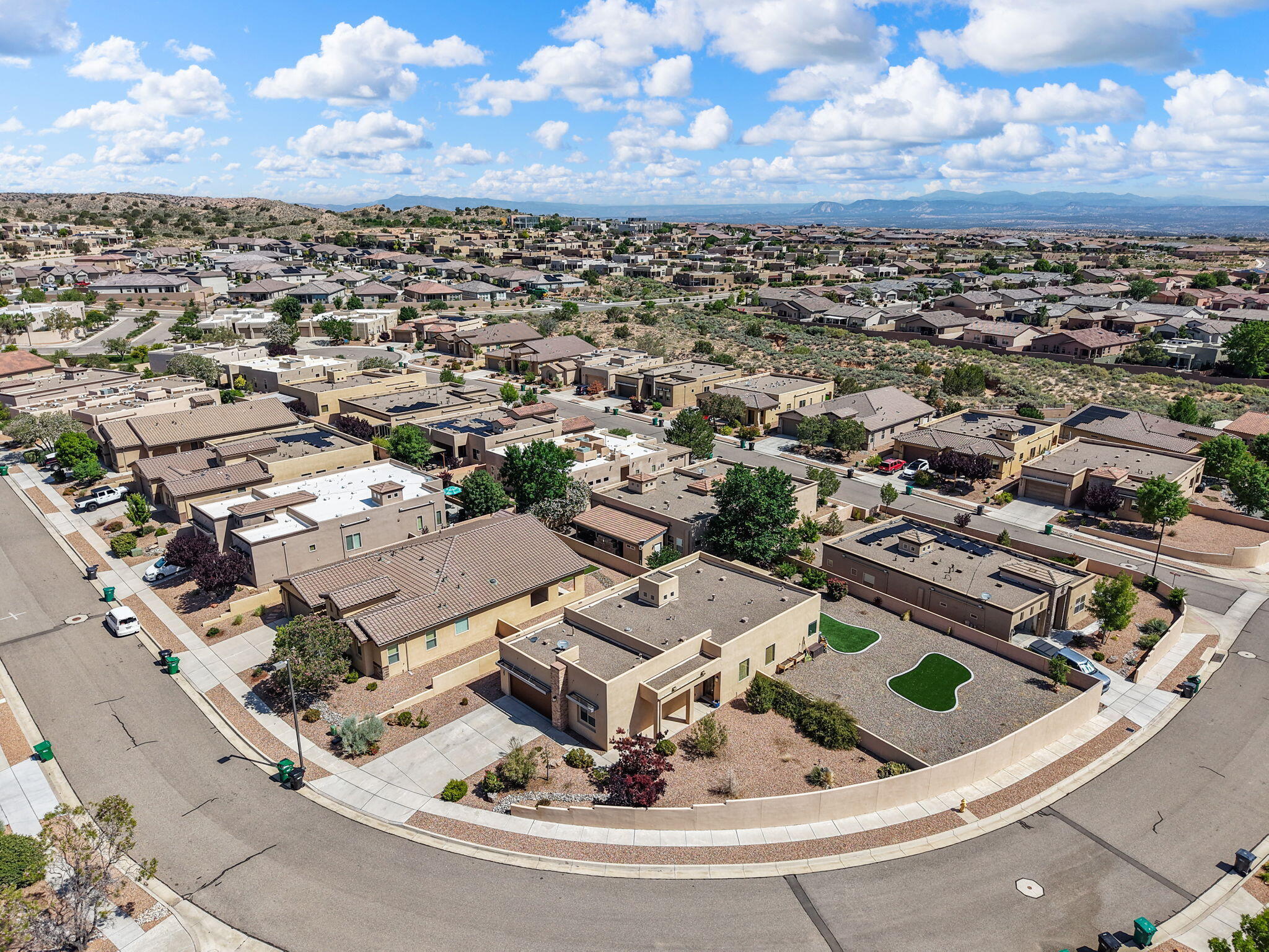 2616 VISTA MANZANO Loop NE