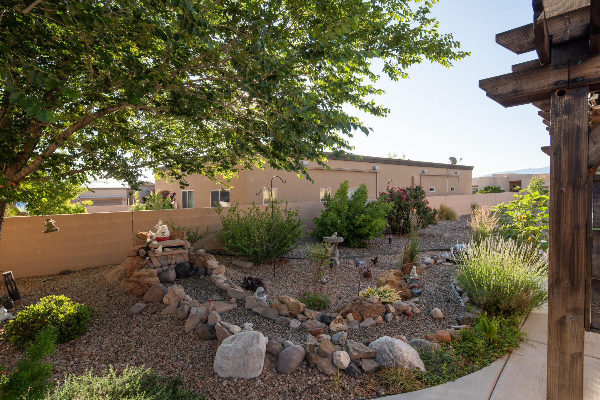 2616 VISTA MANZANO Loop NE