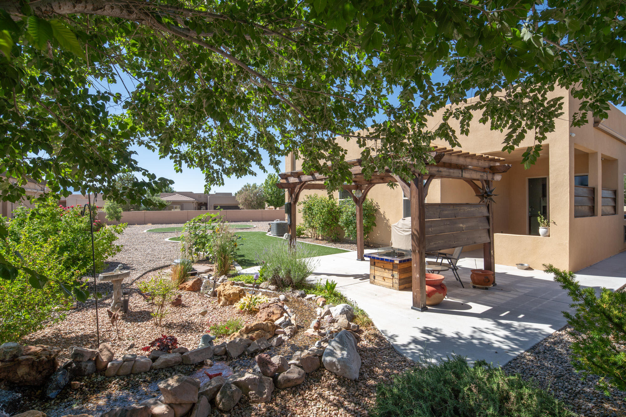 2616 VISTA MANZANO Loop NE