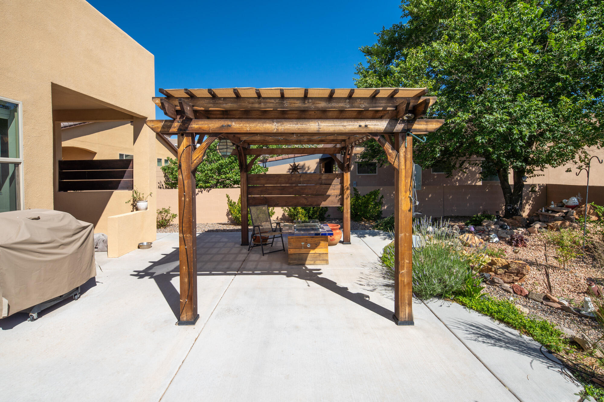 2616 VISTA MANZANO Loop NE