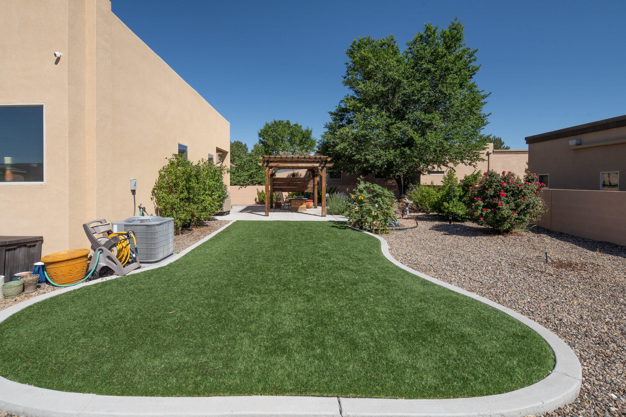 2616 VISTA MANZANO Loop NE