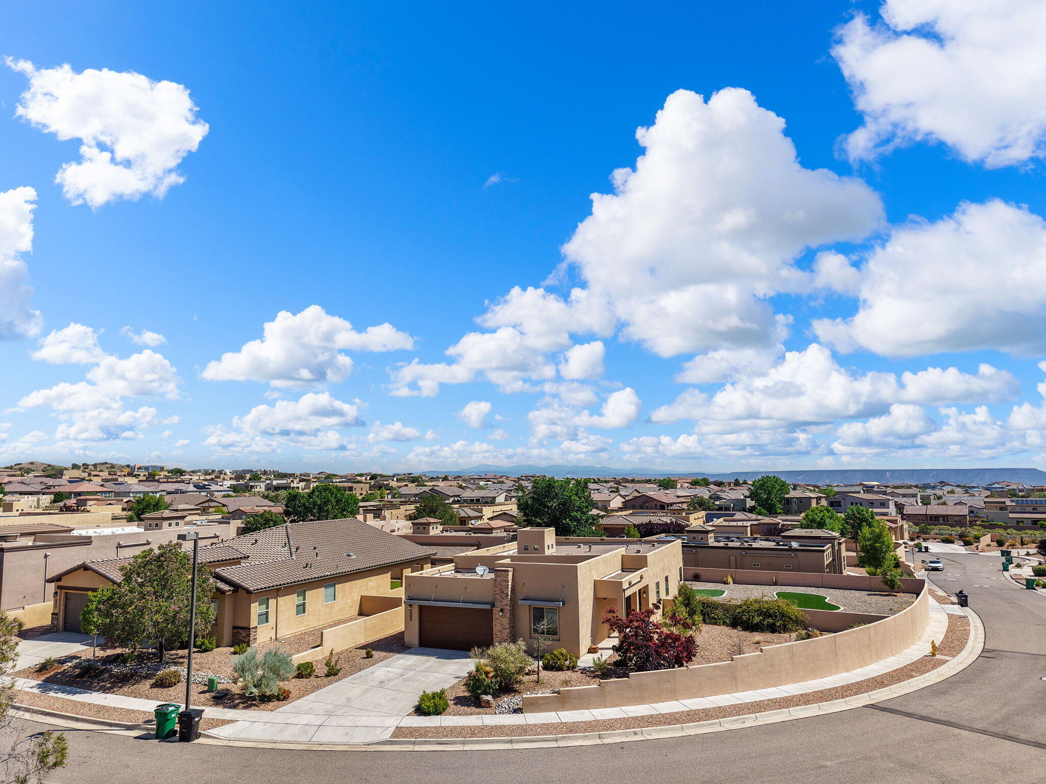 2616 VISTA MANZANO Loop NE