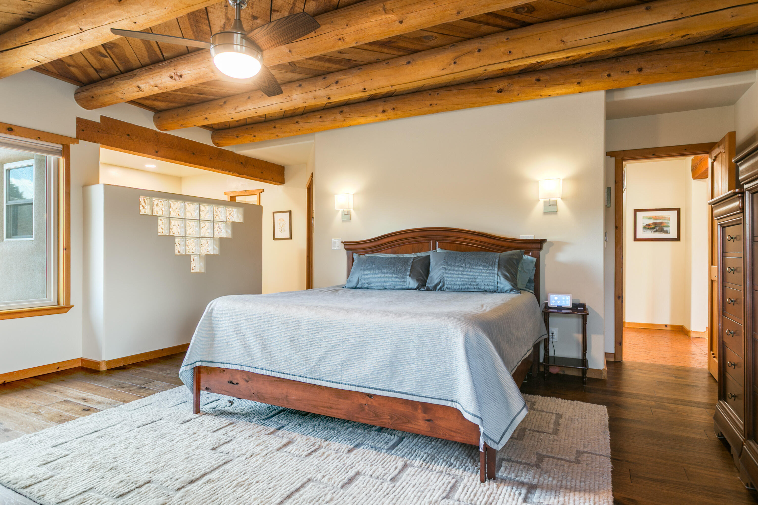 6816 TAMARISK Place NW