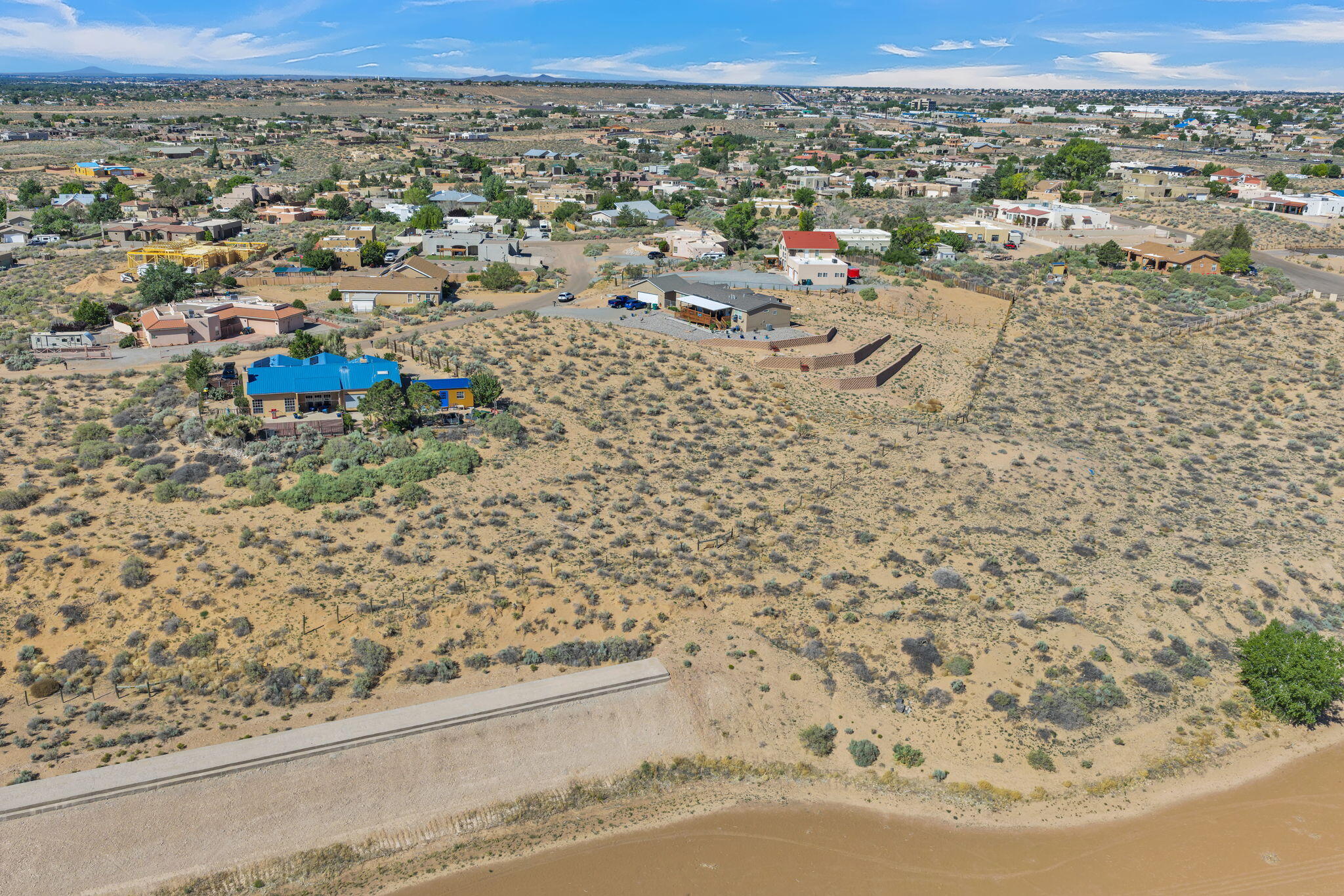 5909 Rio Salado Loop NE