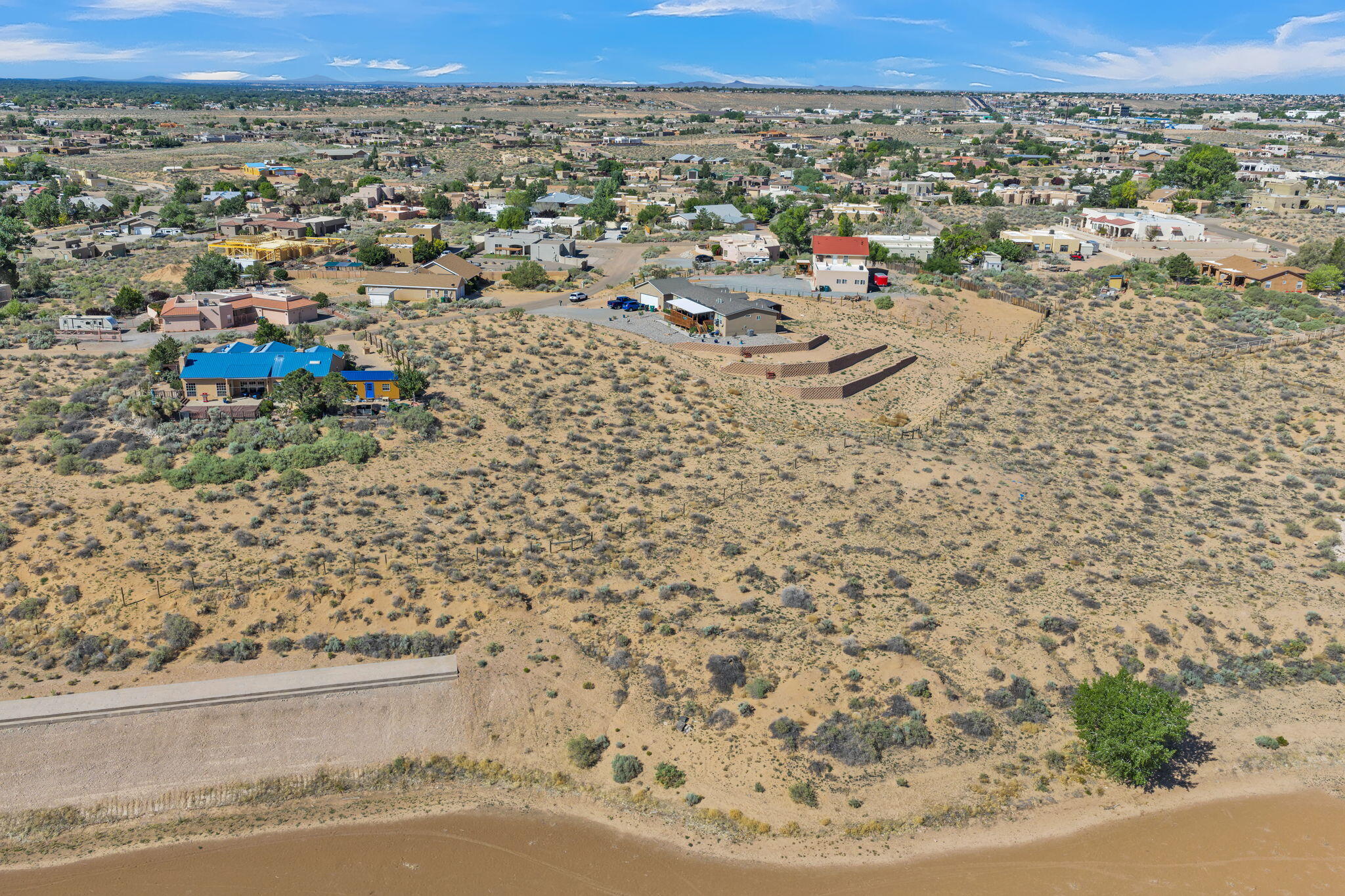 5909 Rio Salado Loop NE